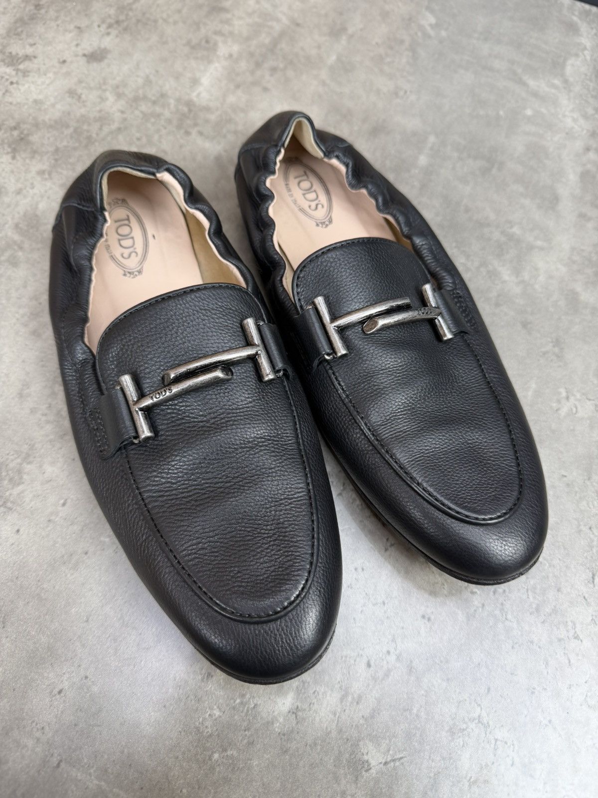 Tod's Tod’s Double T Black Leather Flats Loafers Size 37 1/2 Size US 7.5 / IT 37.5 - 3 Thumbnail