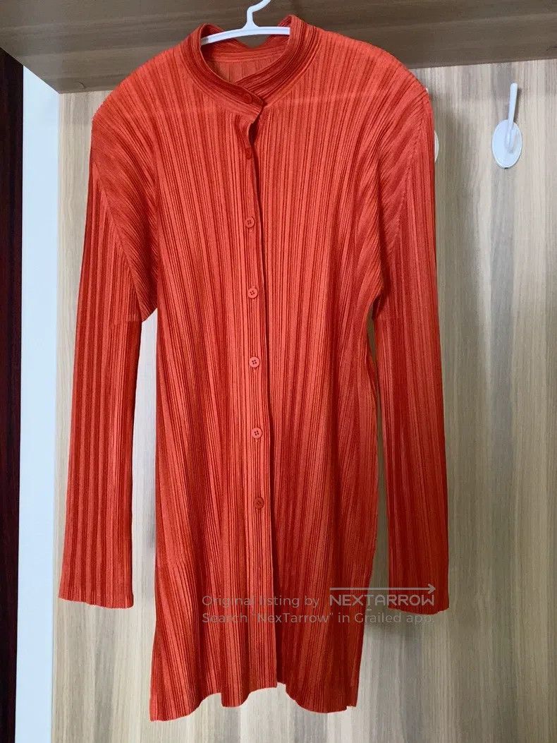 Issey Miyake Issey Miyake Orange-Red Top Size L / US 10 / IT 46 - 2 Thumbnail