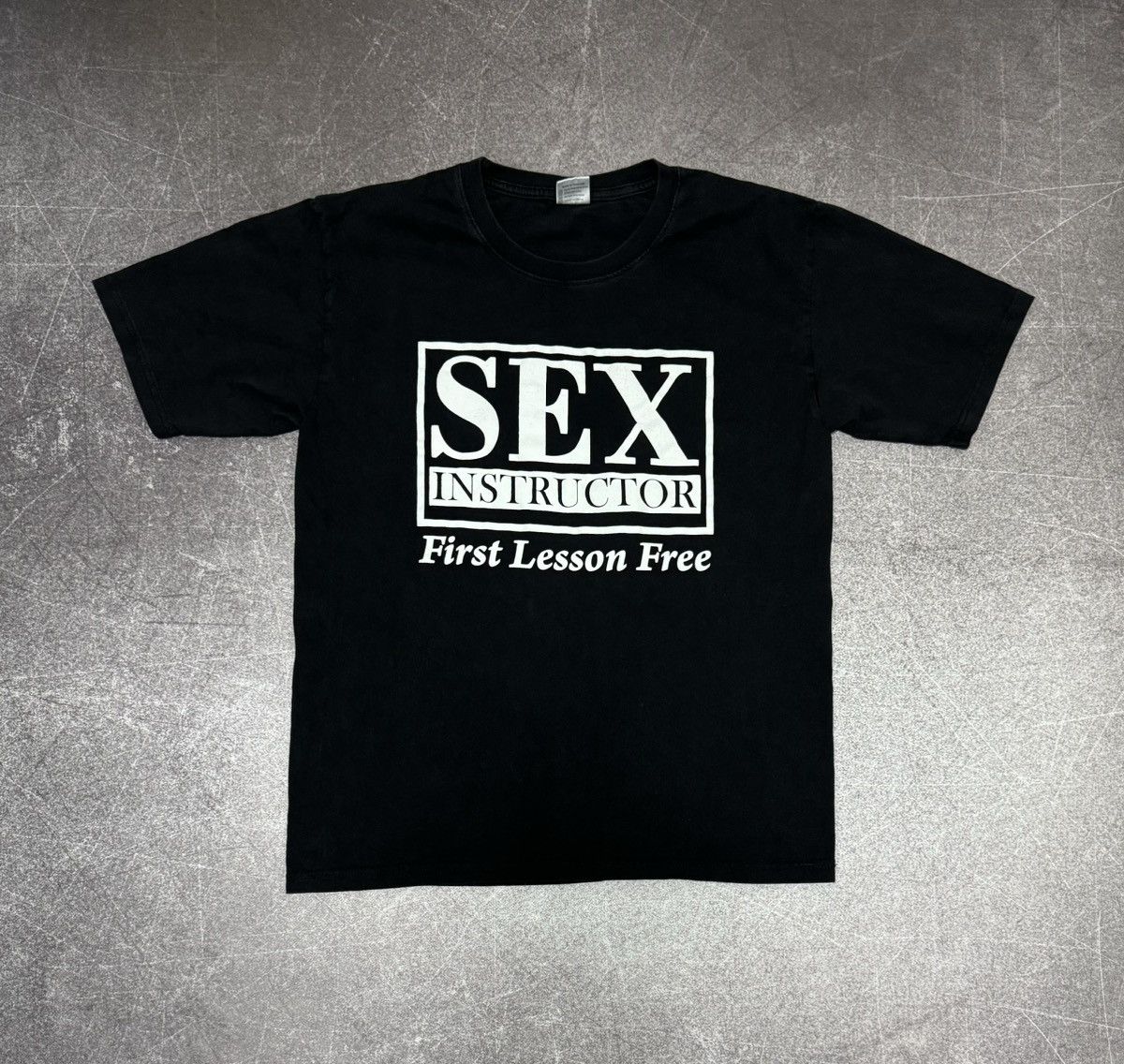Vintage Vintage Sex Instructor T Shirt Humor Y2K Size US XL / EU 56 / 4 - 1 Thumbnail