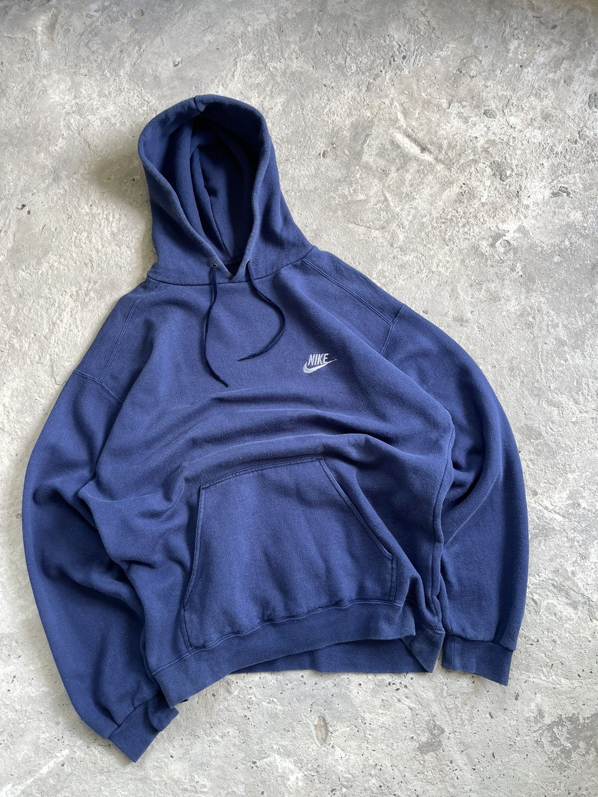 Nike 90's Vintage Nike Washed Hoodie Embroidered Logo White Tag Size US L / EU 52-54 / 3 - 3 Thumbnail