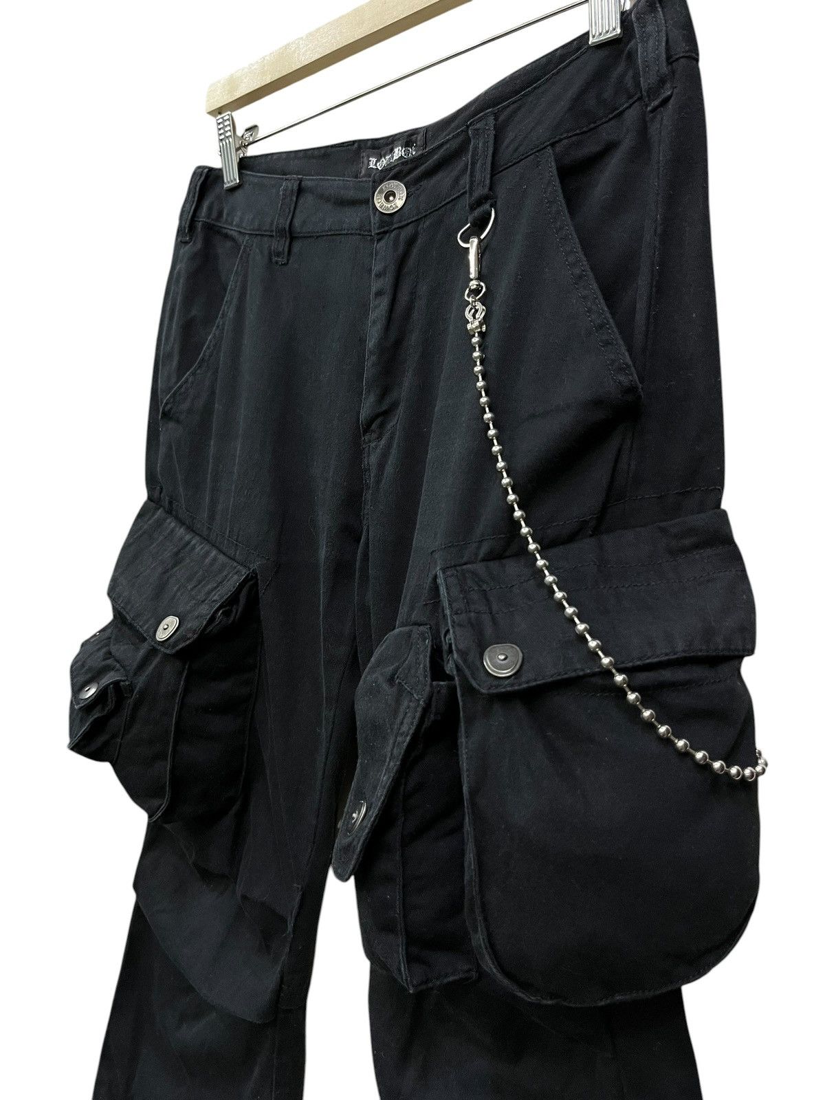 LOWBOX Lowbox Avant Garde 3D Cargo Gasmask 3/4 Shorts Pants Size US 29 - 2 Thumbnail