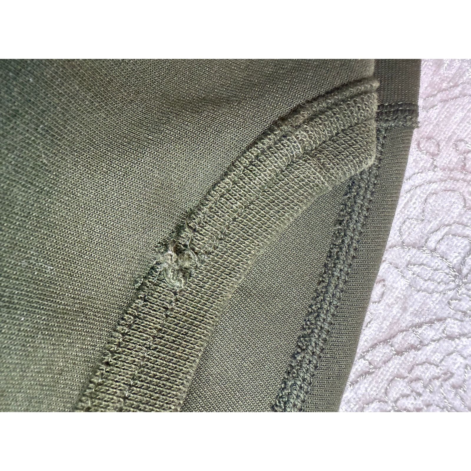 Ralph Lauren Polo Ralph Lauren Double Knit Embossed Crewneck Sweatshirt Size US S / EU 44-46 / 1 - 8 Thumbnail