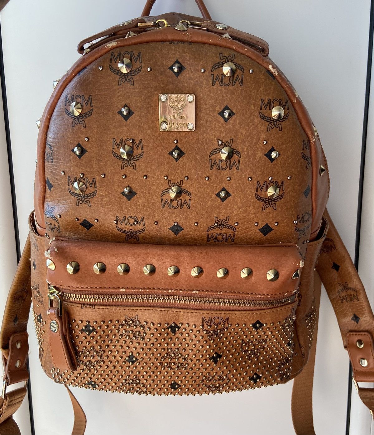 MCM MCM Studded Backpack Leather Distressed Size ONE SIZE - 2 Thumbnail