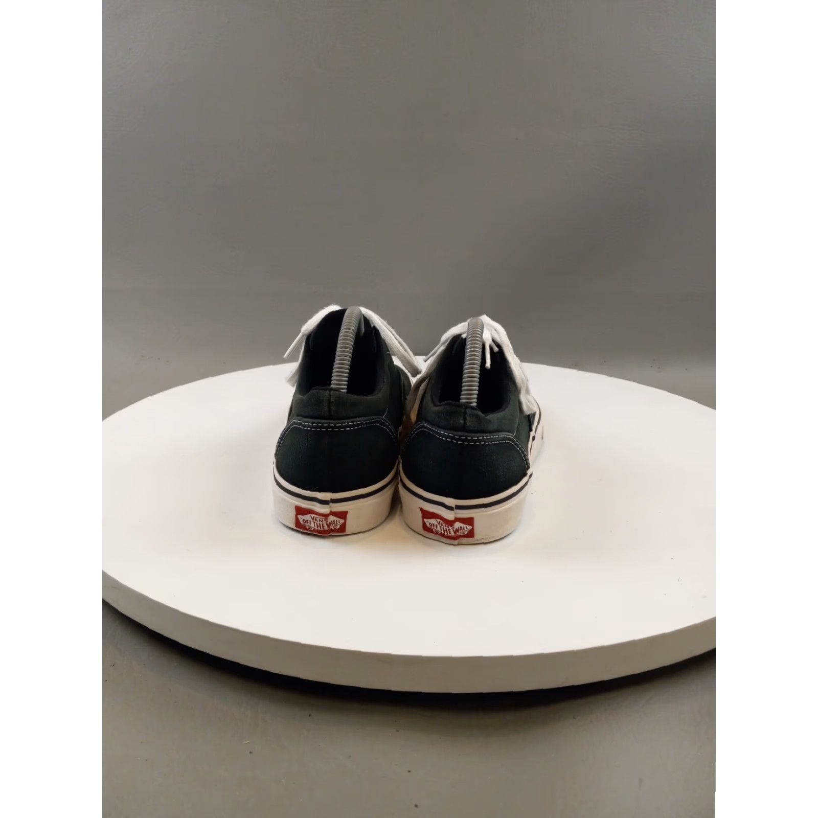 Vans VANS Off The Wall Women’s 9.5 Black & White Low Top Shoes Skateboard 721356 Size M / US 6-8 / IT 42-44 - 4 Thumbnail