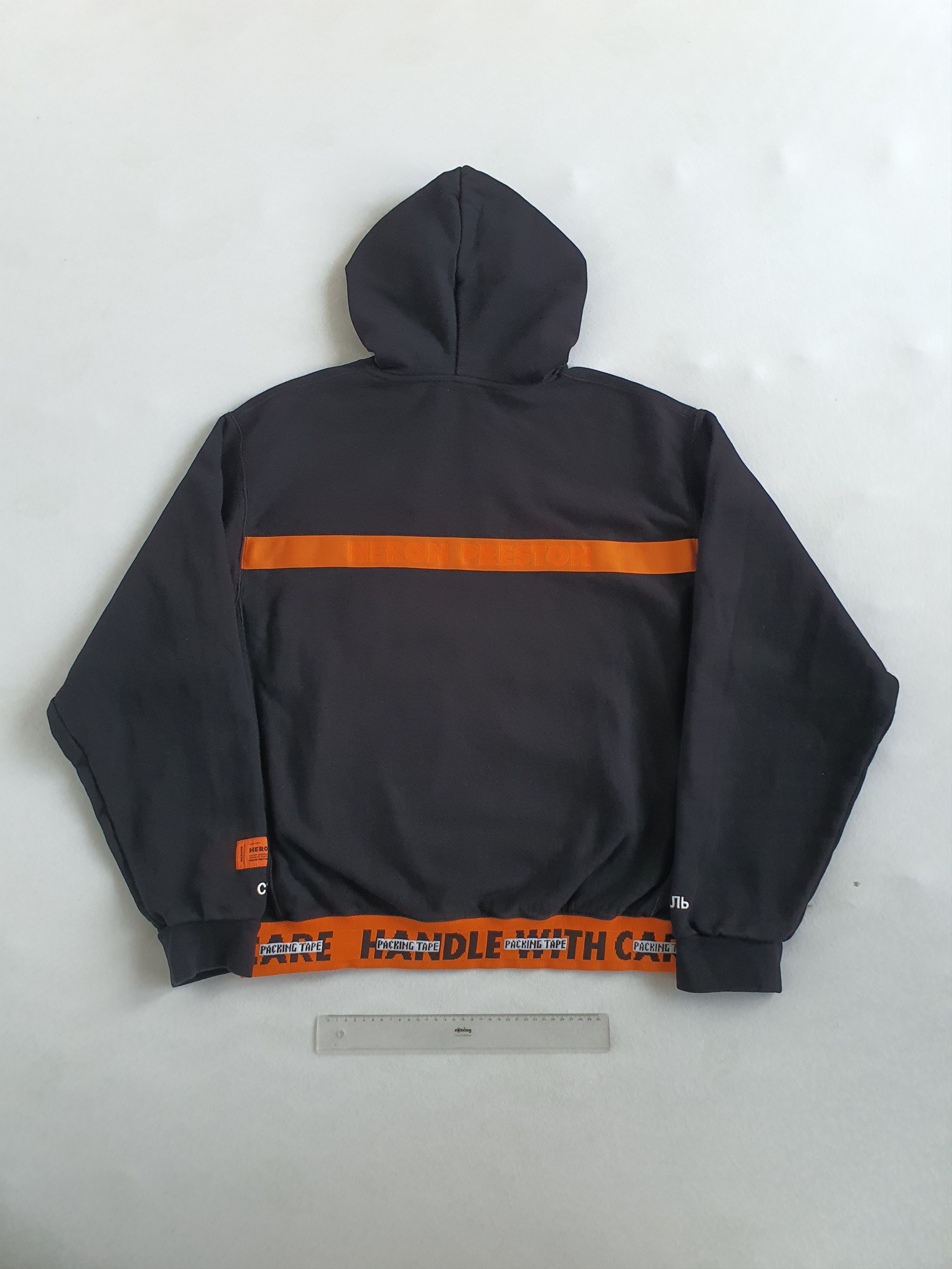 Heron Preston HANDLE WITH CARE (Packing Tape) Hoodie (AW18) - Sz L Size US L / EU 52-54 / 3 - 2 Thumbnail