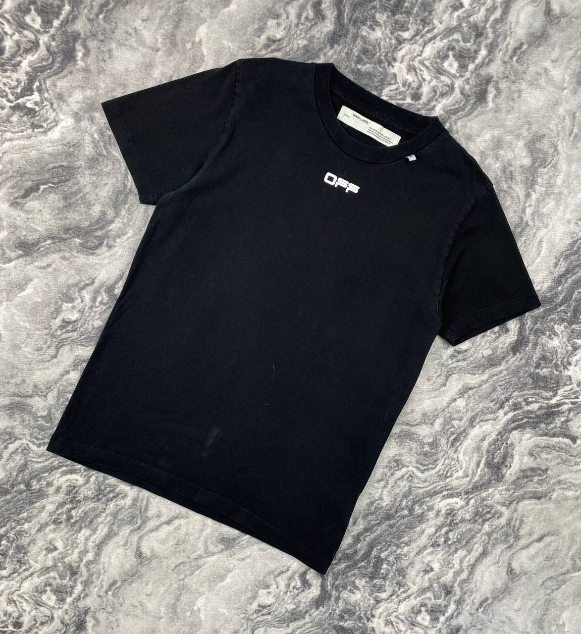Off-White Off-White Caravaggio Arrow Big Logo T-Shirt Men Size M Black Size US M / EU 48-50 / 2 - 2 Thumbnail