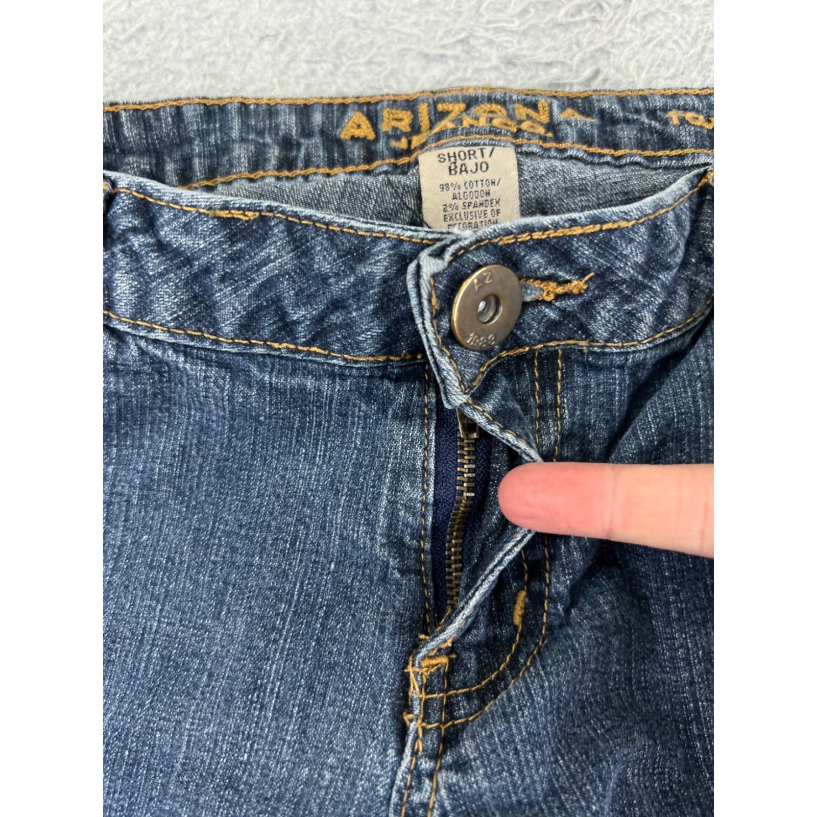 Vintage Arizona Jeans Co Jeans Womens 7 Blue Denim Flared 28x27 Cotton Distressed Zipper Cowboy Southwestern American Designer 90s Mens Girls? Size 28" / US 6 / IT 42 - 5 Thumbnail