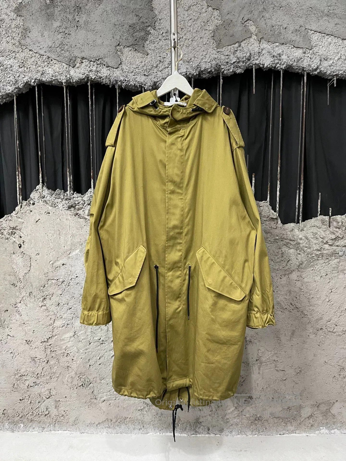 Givenchy Givenchy Trench Coat. Size US S / EU 44-46 / 1 - 1 Thumbnail