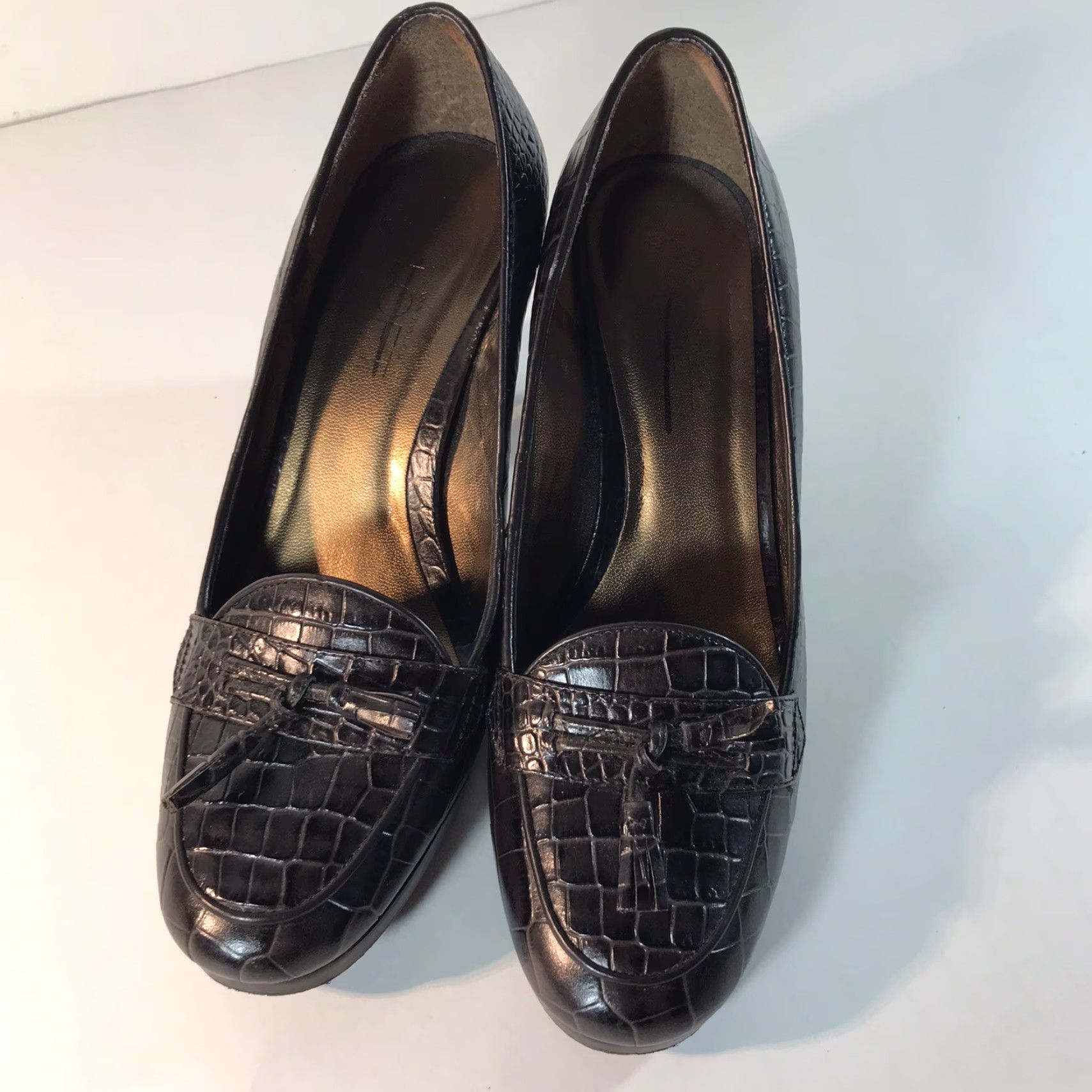 Ann Taylor Ann Taylor Loft Brown Croc Embossed Leather 3in Heel Loafers Womens Size 6M Braz Size US 6 / IT 36 - 2 Thumbnail