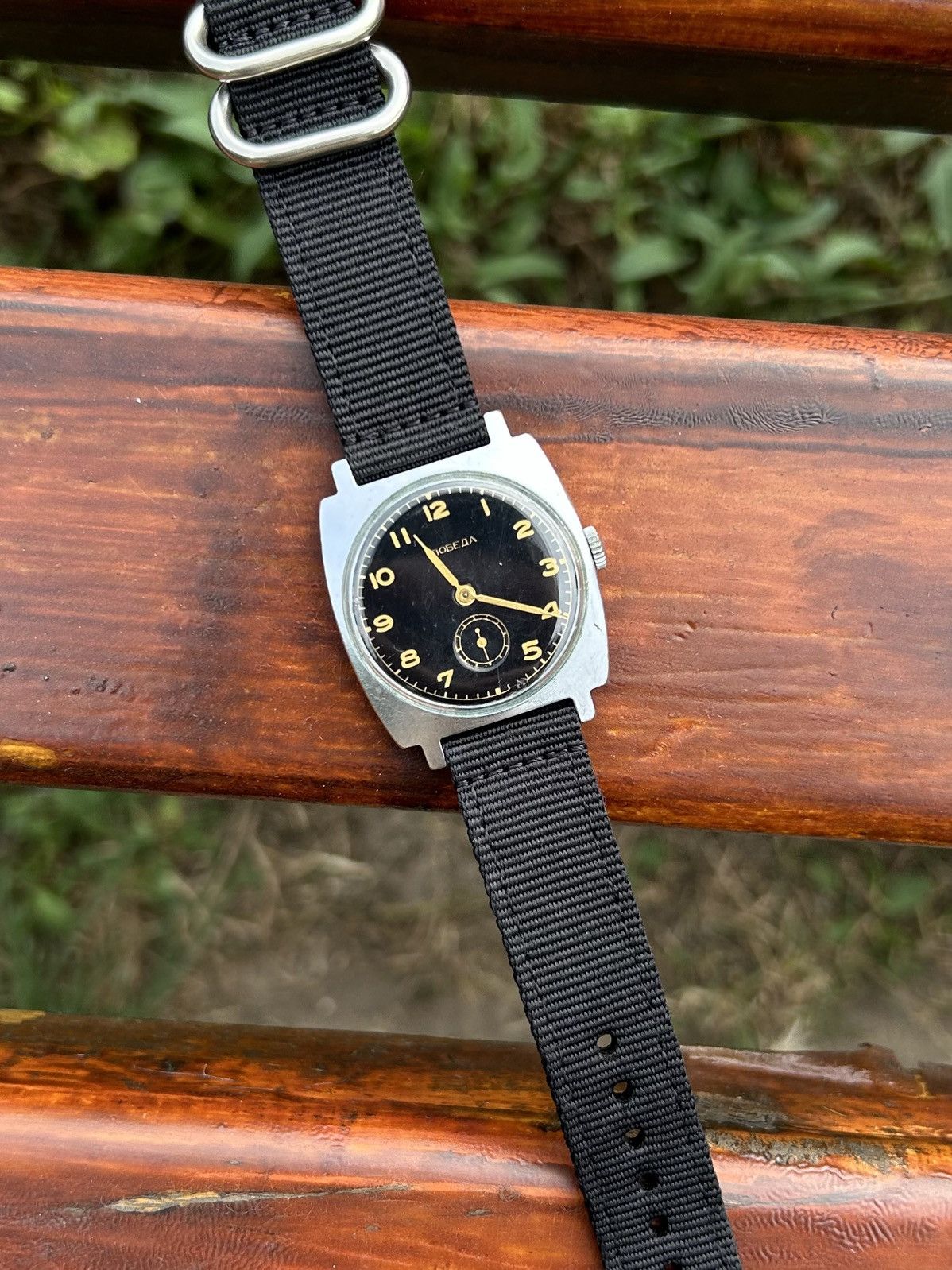 Vintage Vintage Watch Pobeda Soviet USSR Mechanical 1970s Size ONE SIZE - 20 Thumbnail
