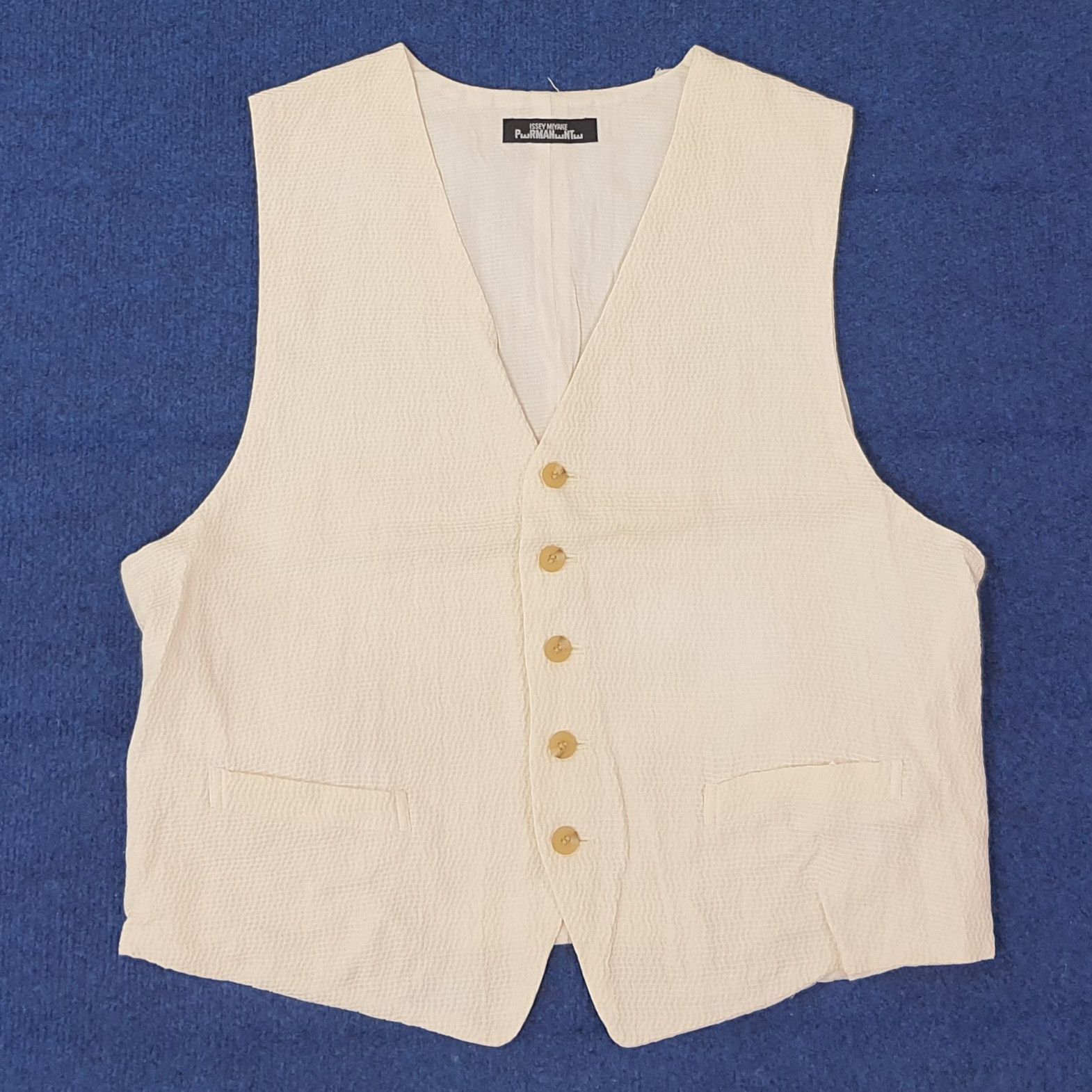 Issey Miyake Vintage Issey Miyake Permanente Japan Designer Vests C259N19 Size US S / EU 44-46 / 1 - 1 Thumbnail