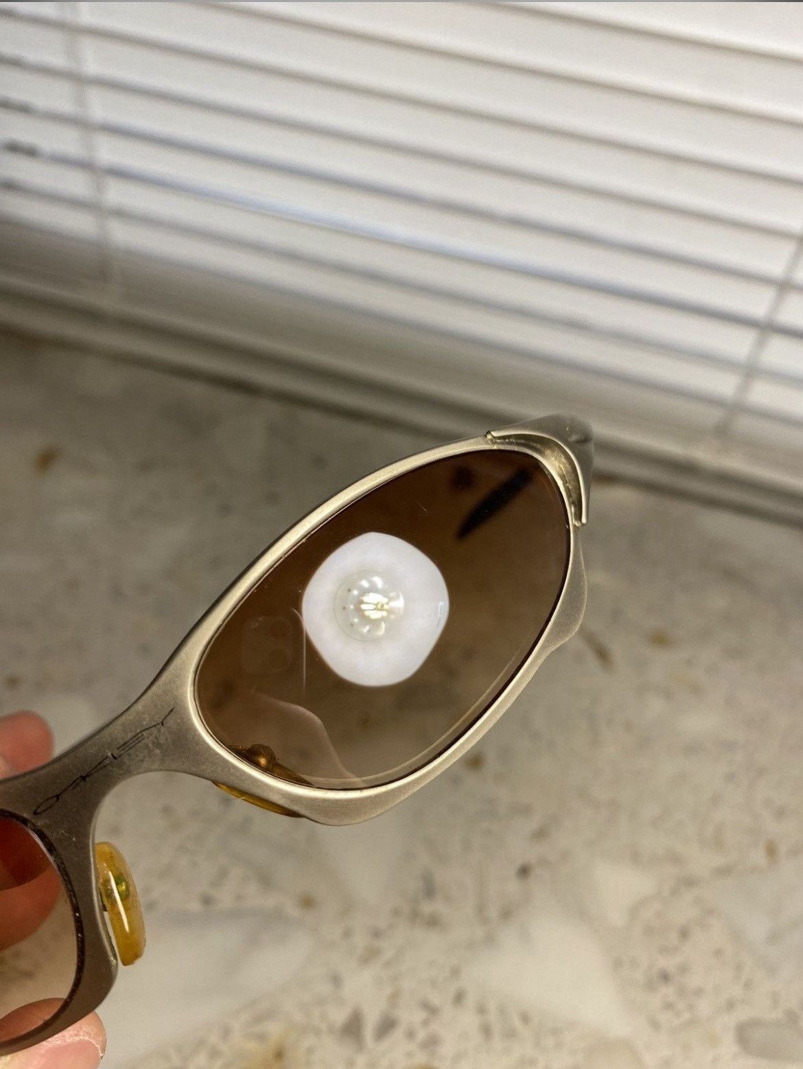 Oakley Vintage Gold Oakley Sunglasses Size ONE SIZE - 3 Thumbnail