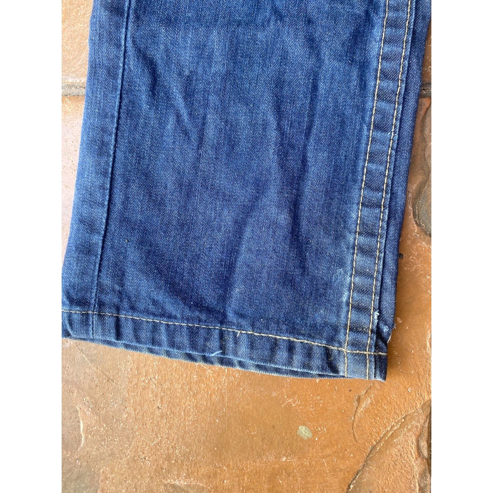 True Religion VINTAGE True Religion Ricky Flap Pocket Dark Wash Jeans Mens 31x27 Made In USA Denim Blue Regular 31 34 USA World Tour Ricky Men Jeans Size US 31 - 4 Thumbnail