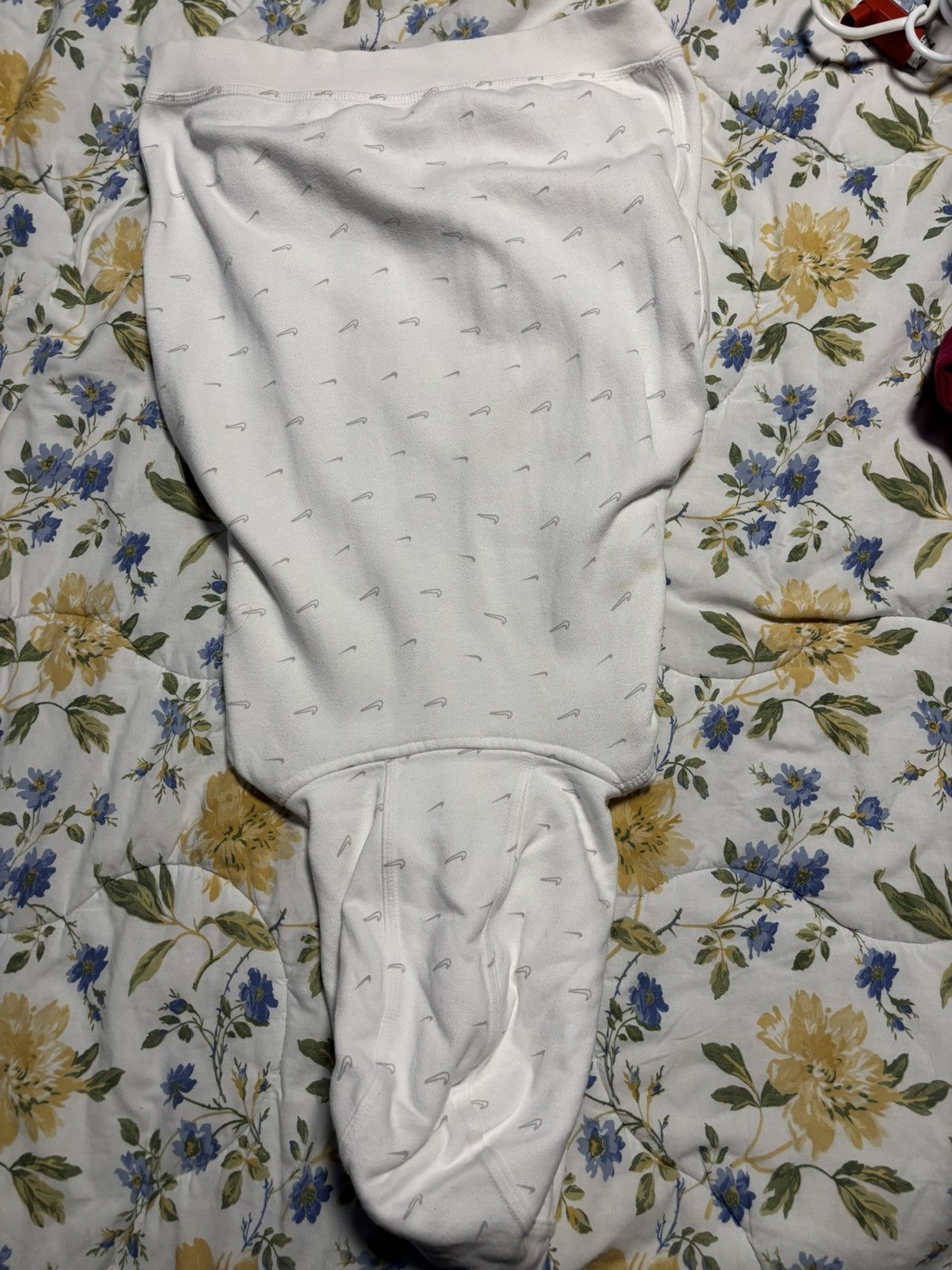 Nike White Nike Hoodie Size US XS / EU 42 / 0 - 2 Thumbnail