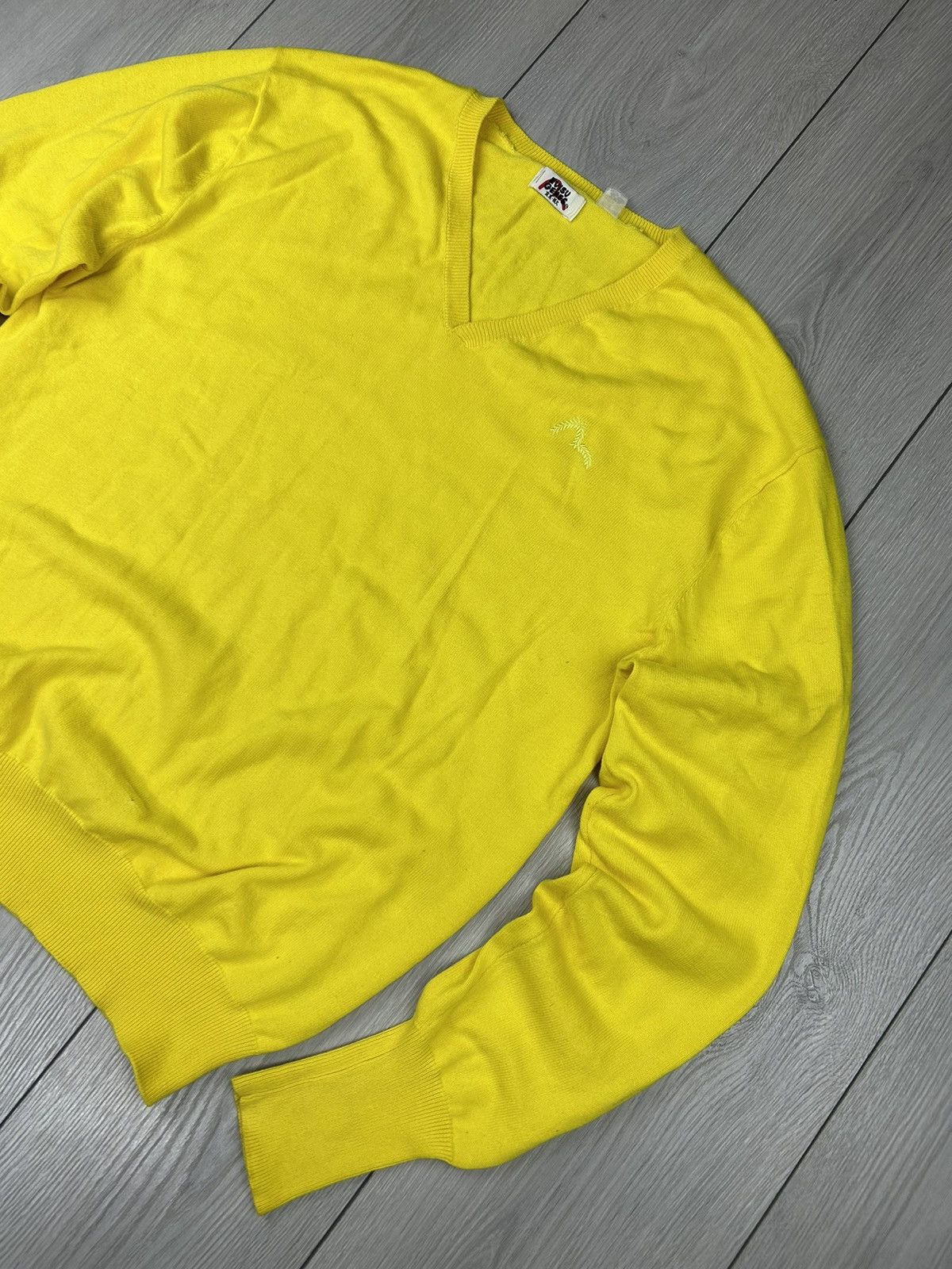 Evisu × Vintage Evisu Vintage V Neck Sweater Yellow Size XL Size US XL / EU 56 / 4 - 2 Thumbnail