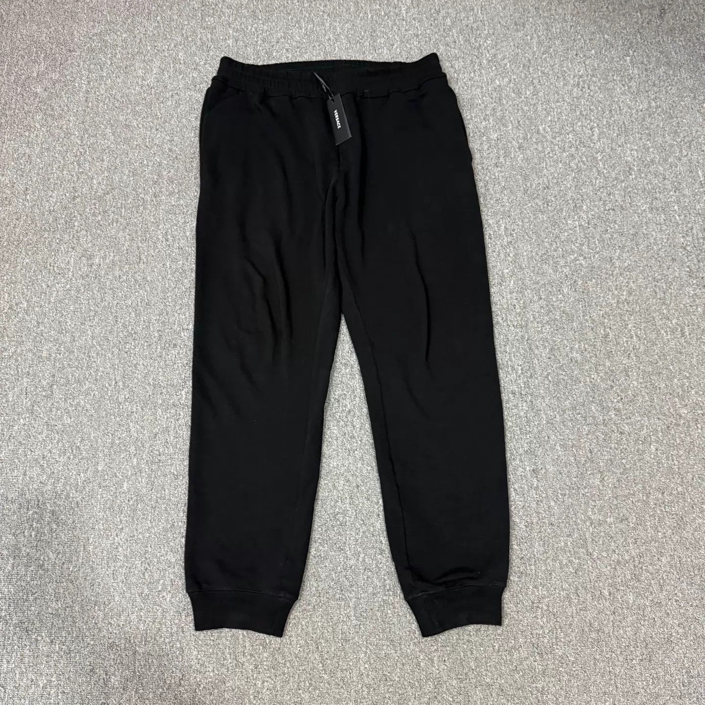 Versace Versace Black Medusa Back Embroidered Unworn 2XL Sweatpants Size 32" / US 10 / IT 46 - 1 Thumbnail