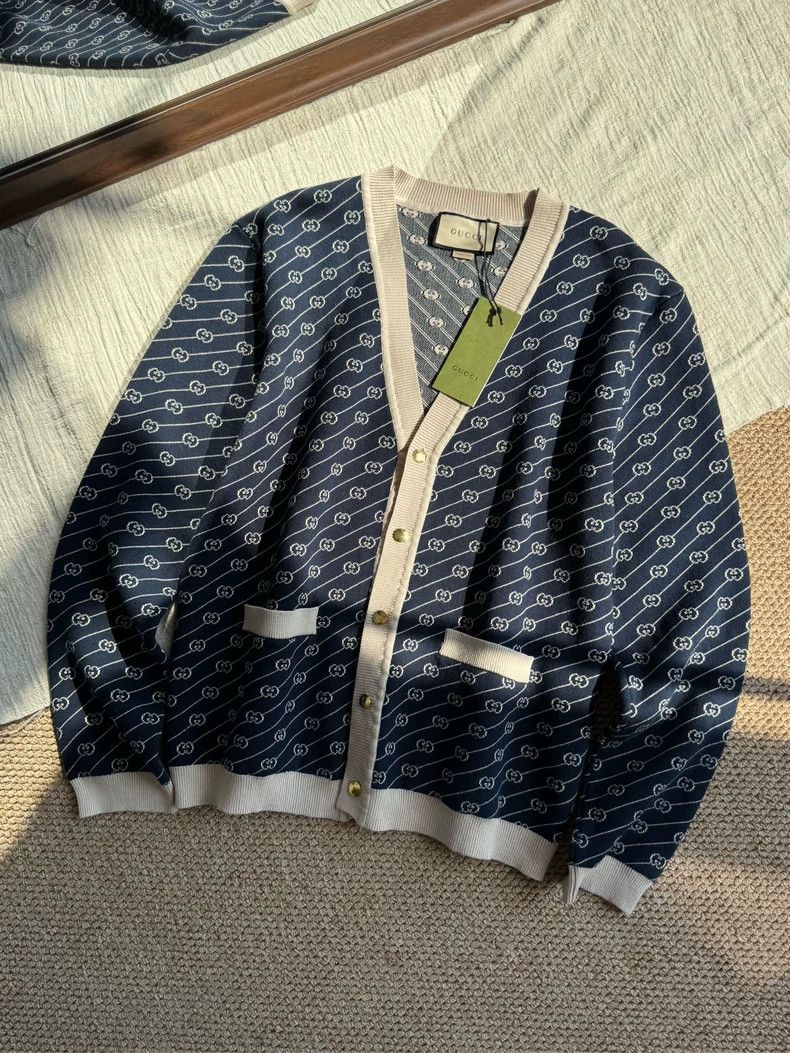 Gucci Gucci Full-print logo interlocking double G oblique stripe Size L / US 10 / IT 46 - 1 Thumbnail