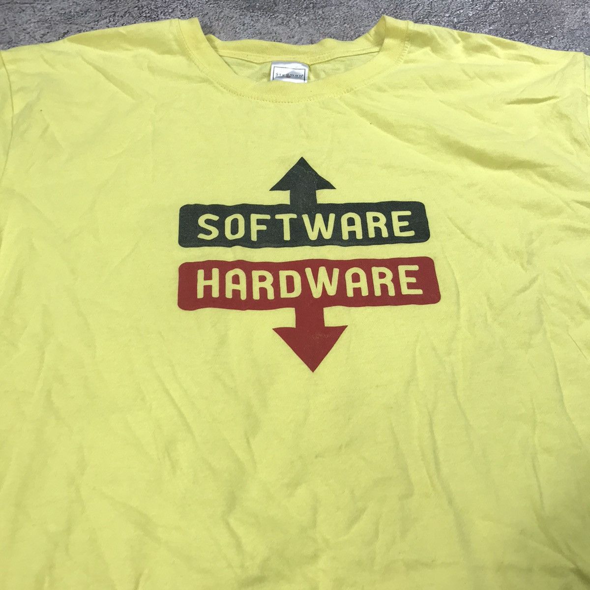 VINTAGE ADULT SOFTWARE HARDWARE FUNNY TEE Y2K