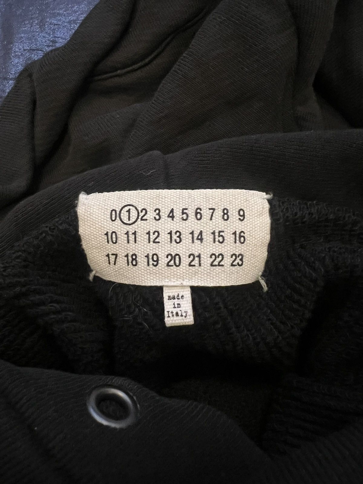 Maison Margiela Maison Margiela Hoodie – John Galliano – Very Oversized Size US S / EU 44-46 / 1 - 4 Thumbnail