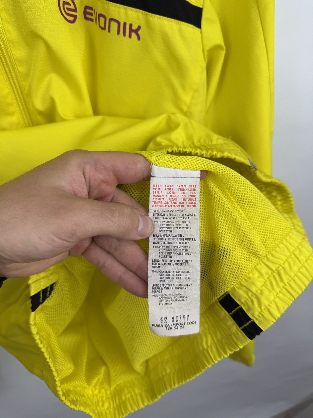 Puma 🇩🇪Vintage 2012 Puma Borussia Dortmund BVB Soccer Track Jacket Size US M / EU 48-50 / 2 - 9 Thumbnail