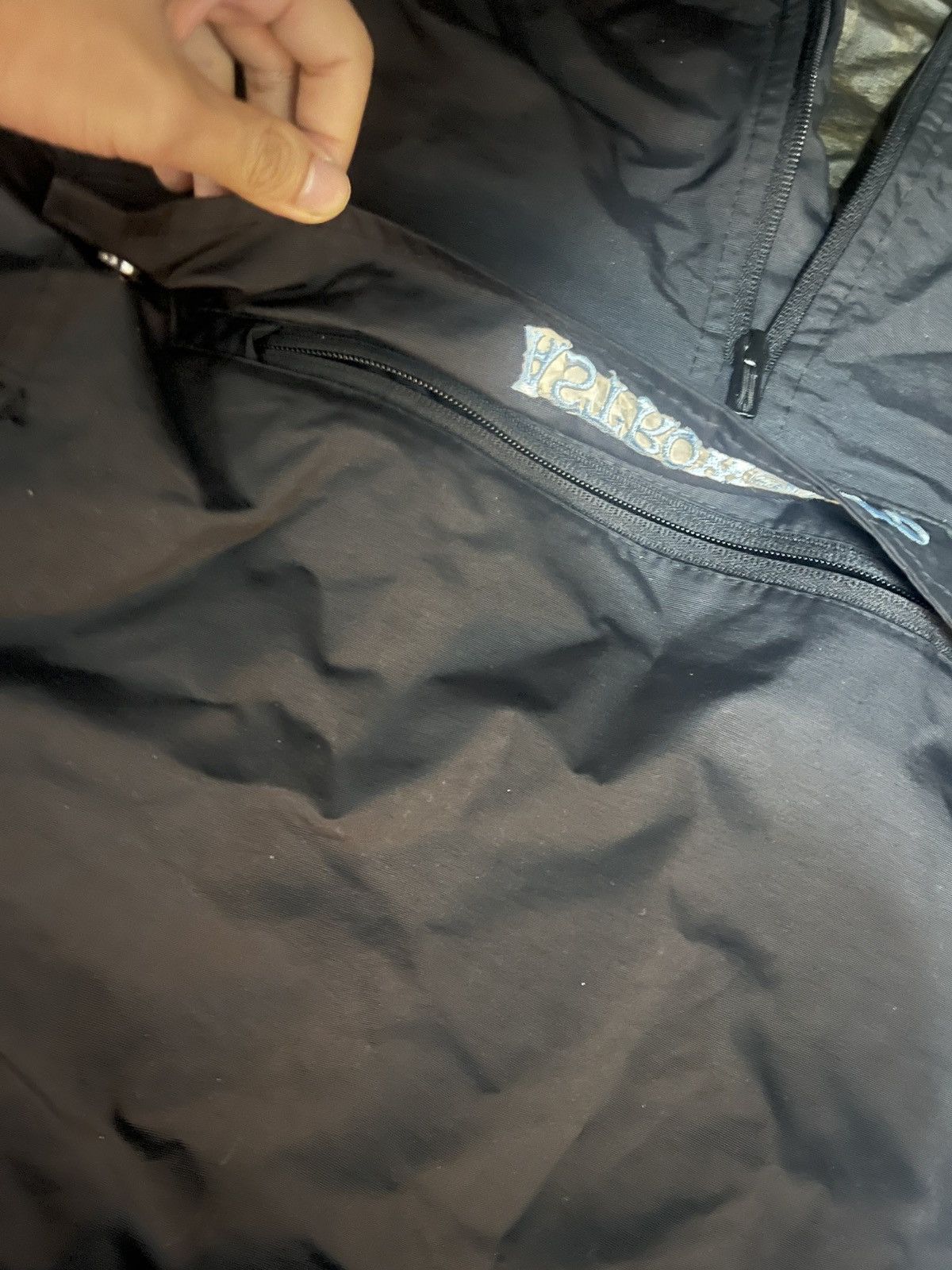 Travis Scott RARE TRAVIS SCOTT ASTROWORLD MERCH BLACK PULLOVER Size US M / EU 48-50 / 2 - 3 Thumbnail