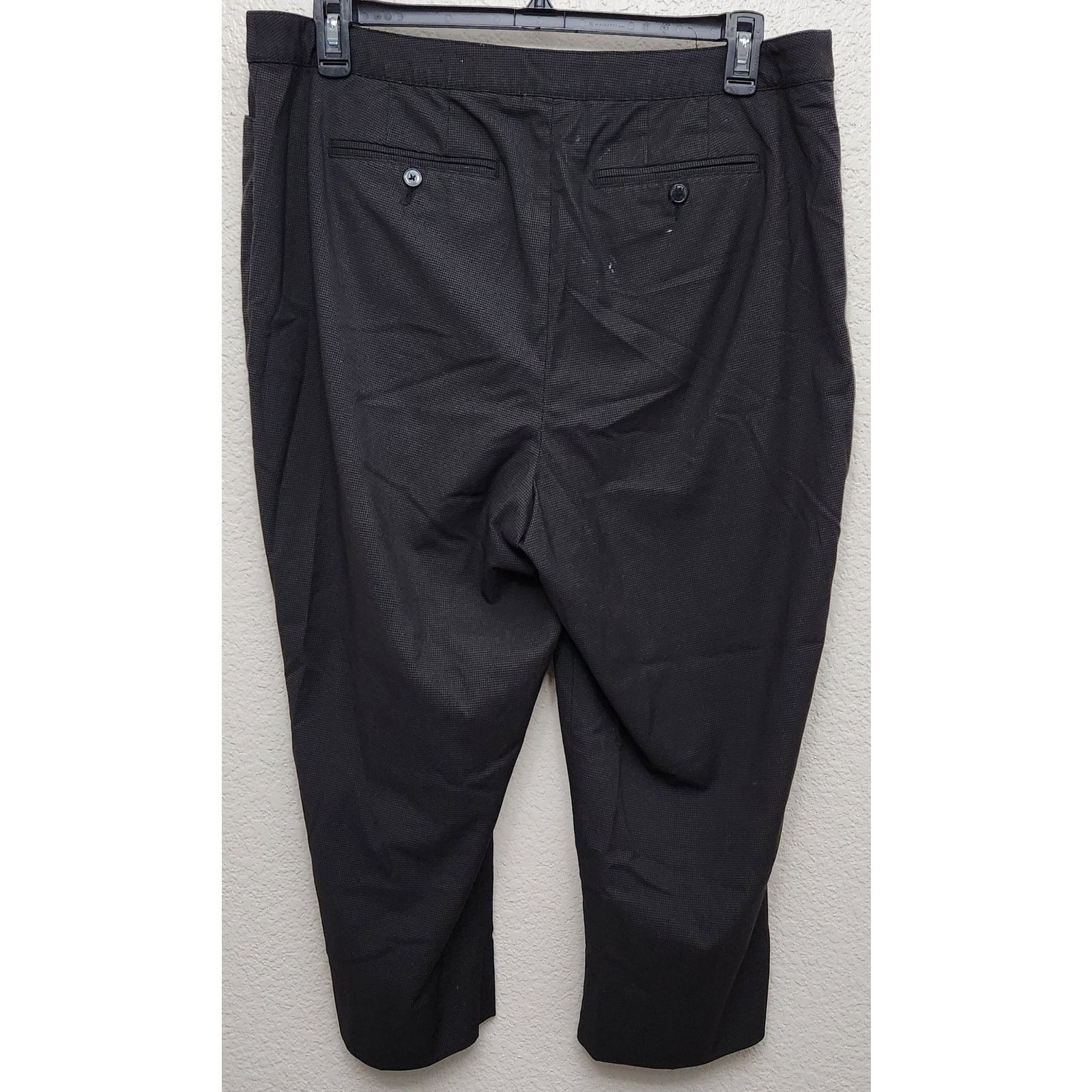 Other Lane Bryant Black Flat Front Slashed Pockets Ankle Pants 18 Size 40" / US 18 - 3 Thumbnail