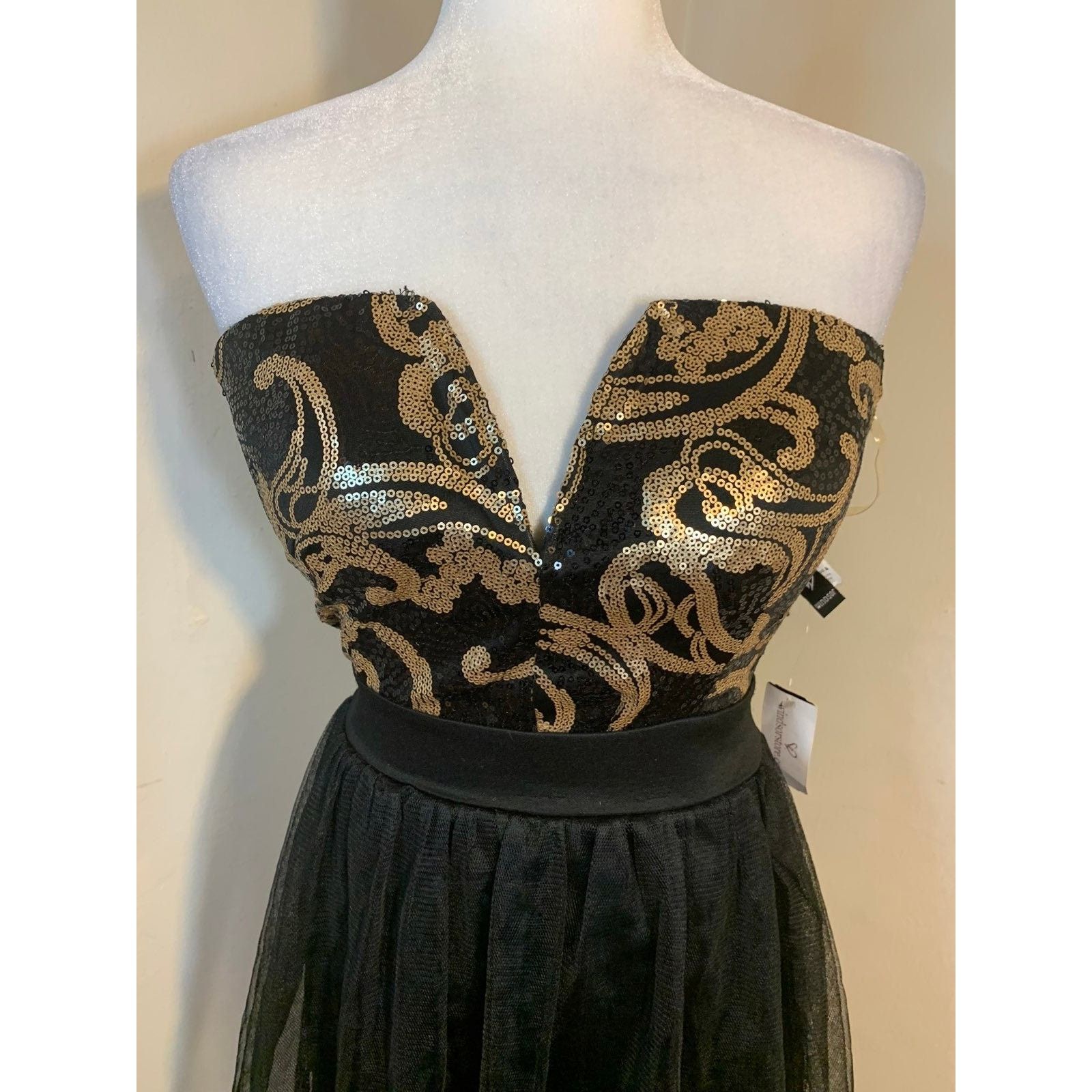 Other Windsor Womens Dress Size S Black Color Mini Dress (NWT) Size S / US 4 / IT 40 - 2 Thumbnail