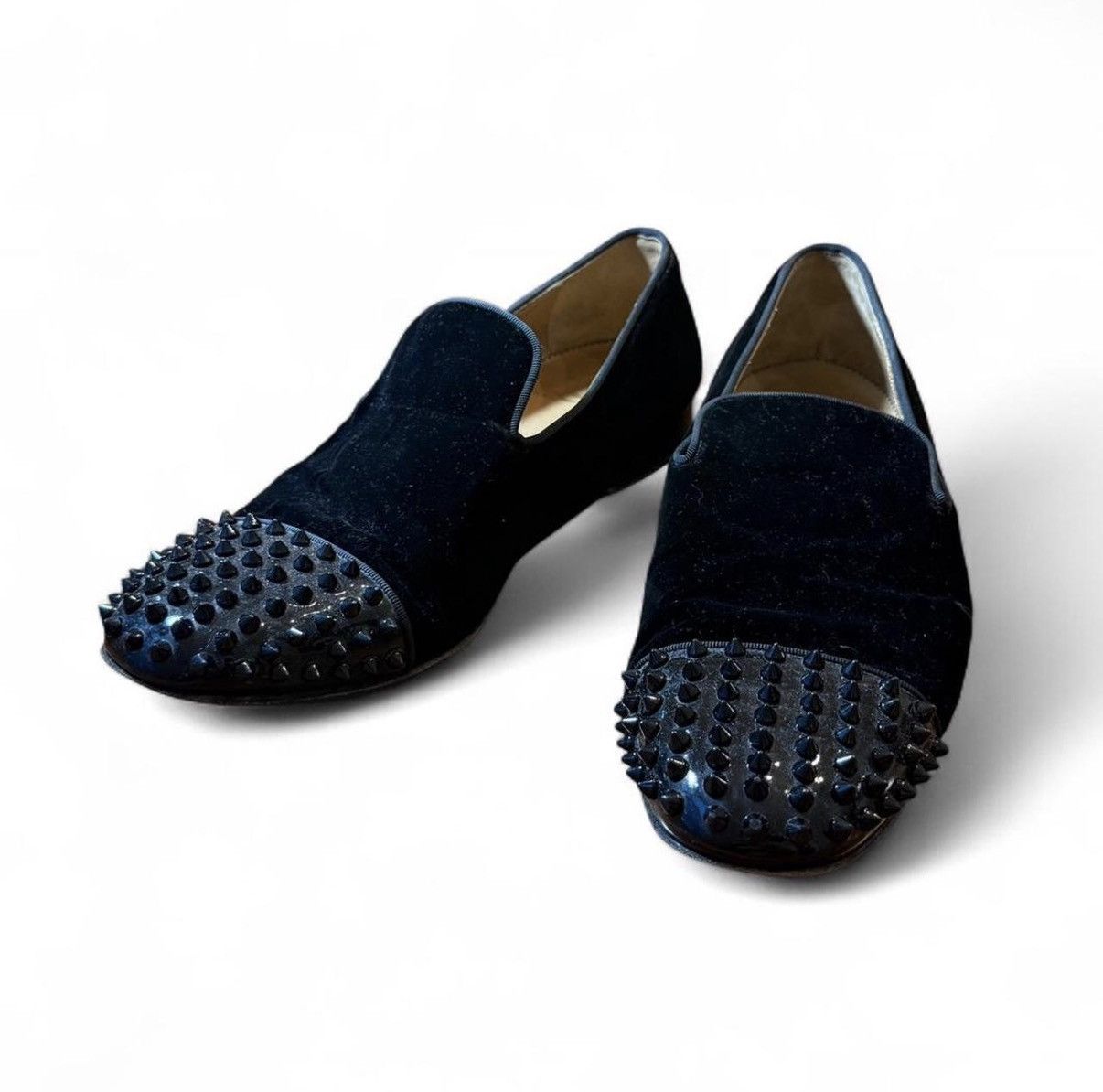 Christian Louboutin Christian Louboutin Men’s Spooky Flat Velvet Spiked Loafer Size US 10.5 / EU 43-44 - 2 Thumbnail