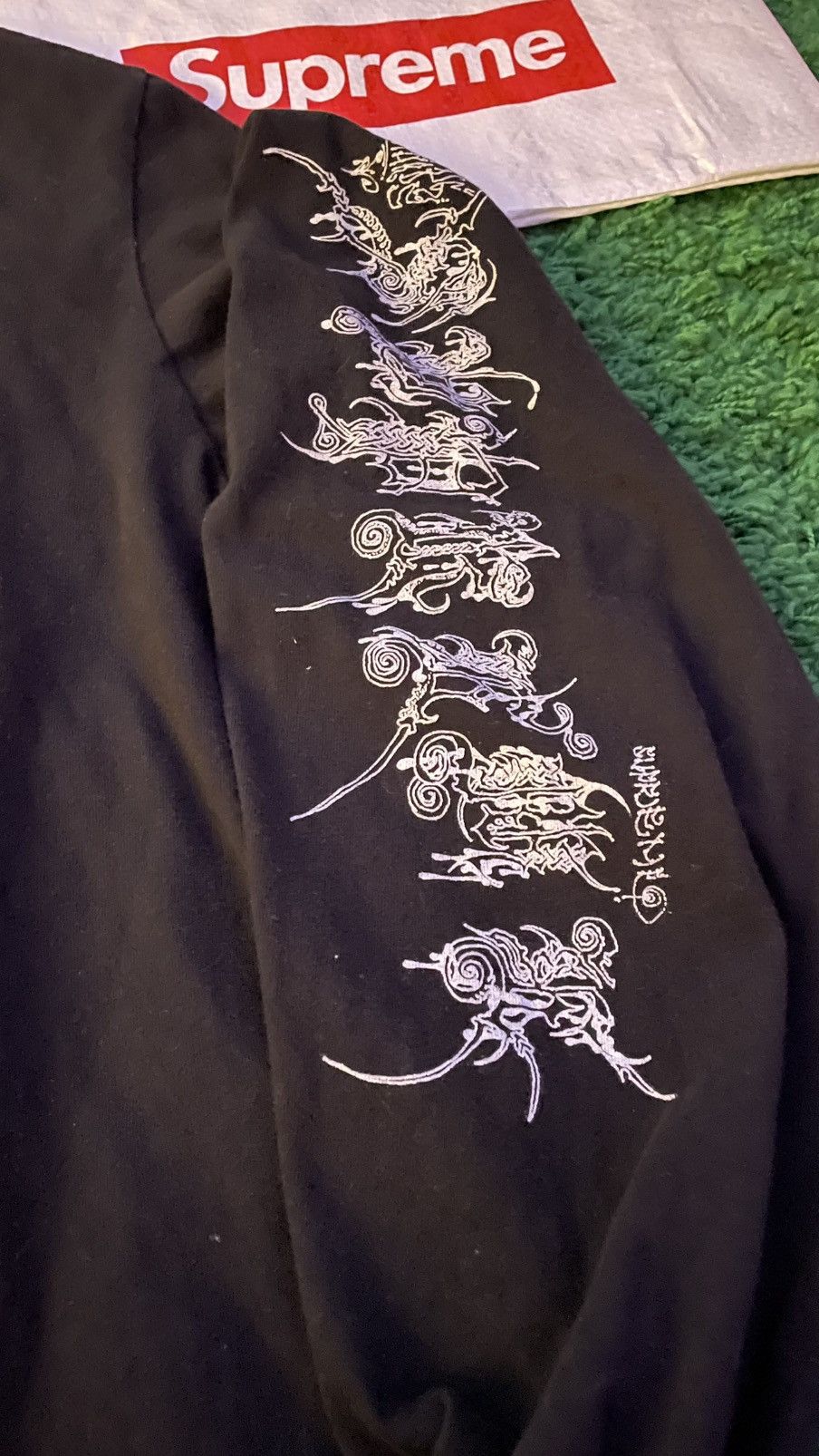 Supreme Wombat graffiti long sleeve Size US XL / EU 56 / 4 - 3 Thumbnail