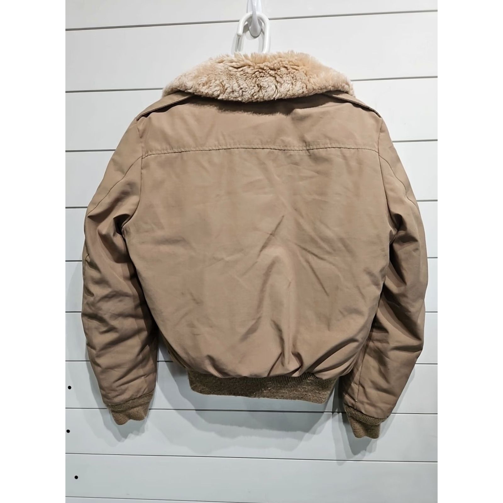 Schott VINTAGE Schott NYC Down Plume Bomber Flight Jacket Sherpa Collar Made USA Mens Small Jacket Mens Small Brown USA Pattern Quilted Size US S / EU 44-46 / 1 - 2 Thumbnail