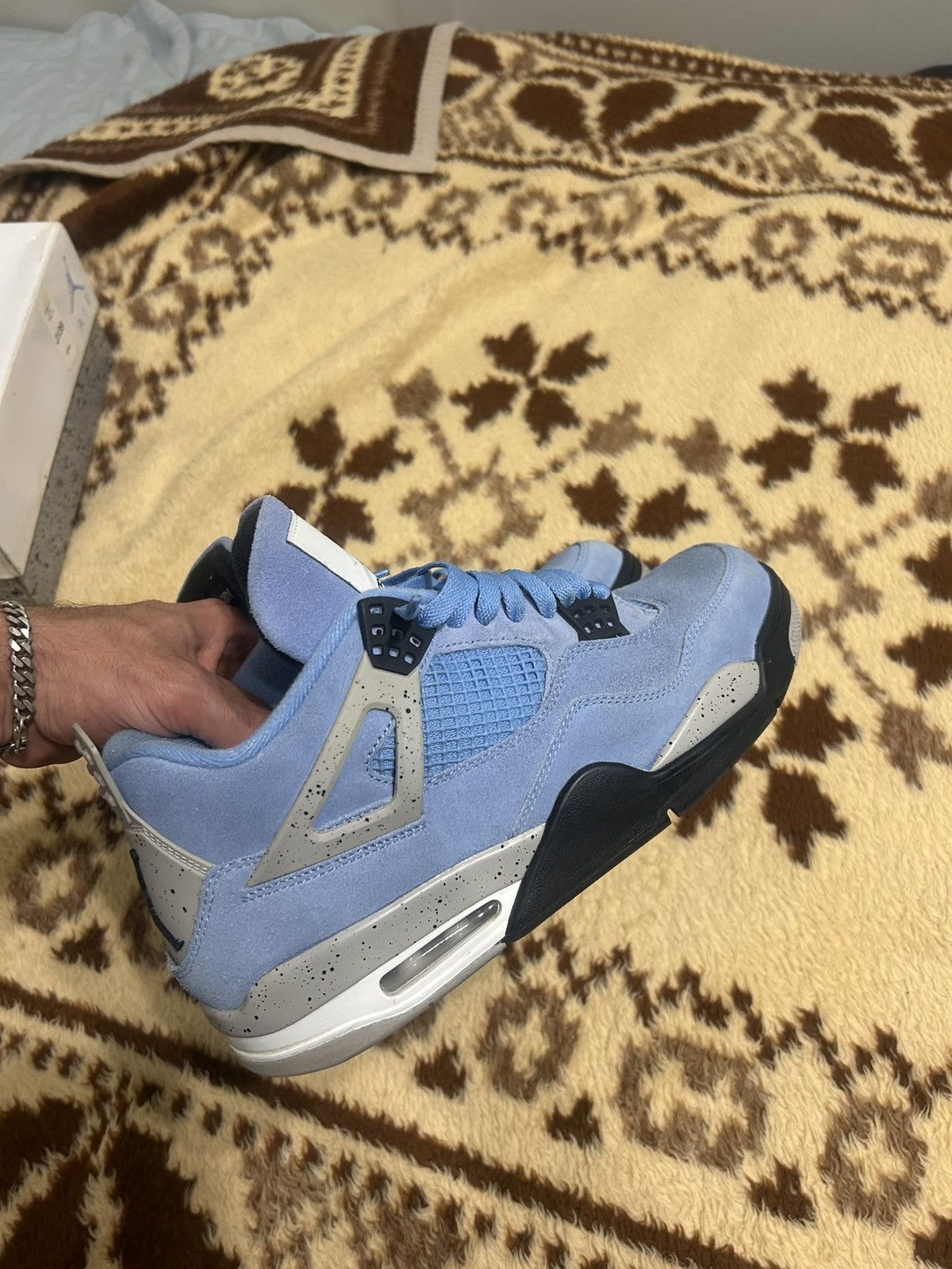 Jordan Brand Jordan 4 UNC Size US 10 / EU 43 - 1 Thumbnail
