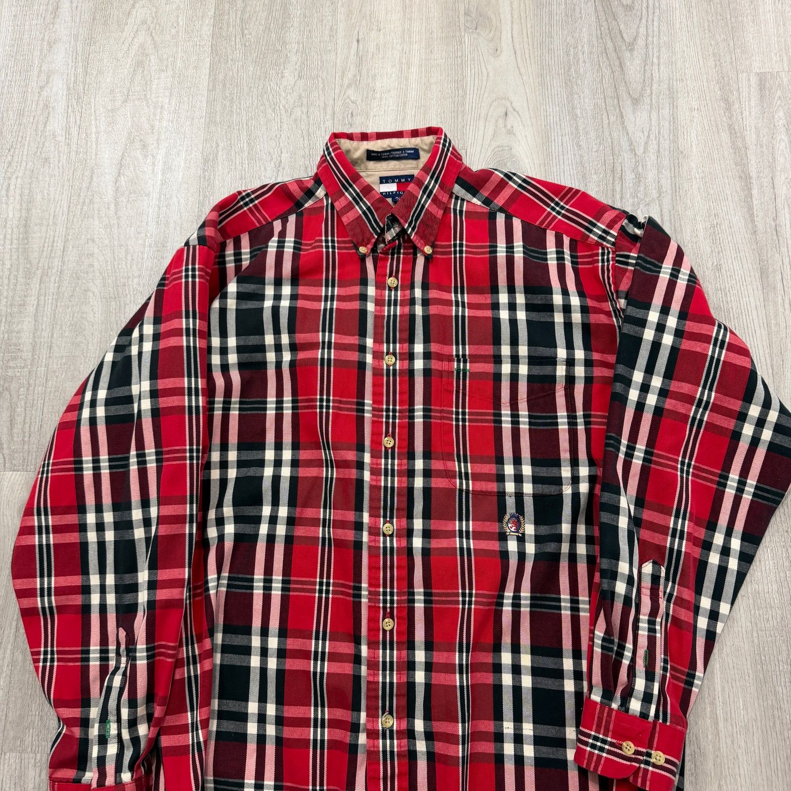 Tommy Hilfiger Vintage Tommy Hilfiger Button Shirt Men's Medium Red Plaid Size US M / EU 48-50 / 2 - 2 Thumbnail