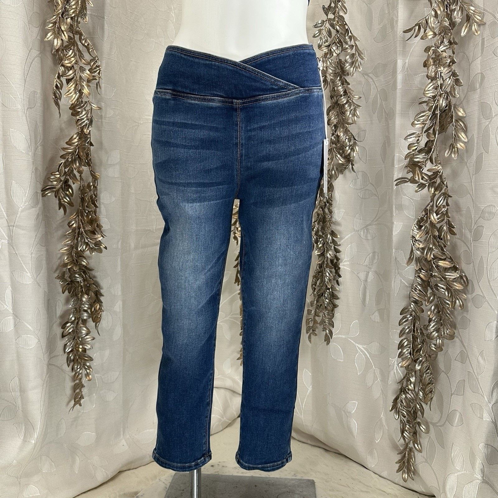 Other Risen High Waist Capri Jeans Women’s 5/27 Crossover Size 27" / US 4 / IT 40 - 2 Thumbnail