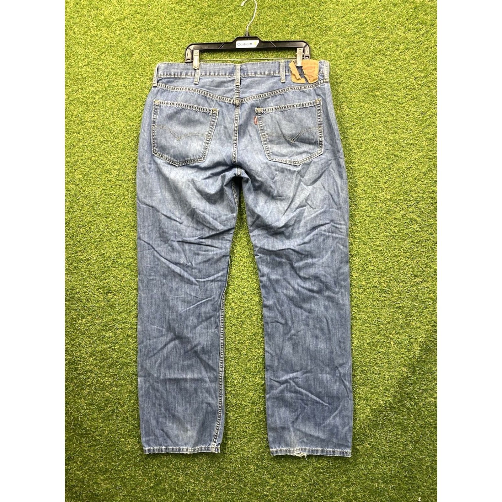 Levi's Levi's 559 Jeans Mens 38x34 Blue Relaxed Straight Medium Wash Distressed Work Denim casual Everyday 90s USA Mens Size US 38 / EU 54 - 2 Thumbnail