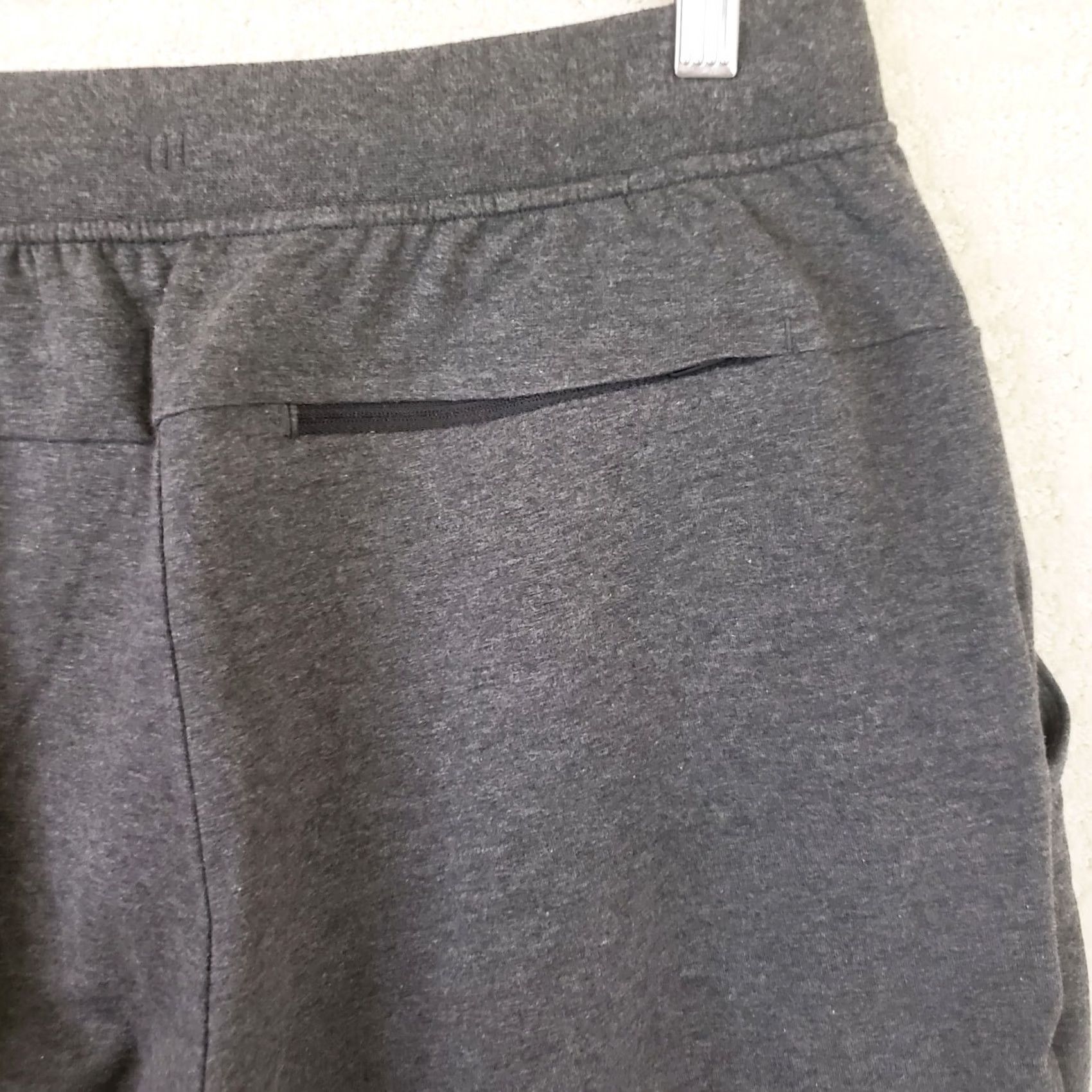 Lululemon Lululemon City Sweat Shorts Mens L Gray 9" Inseam Jersey Pocket Stitch Drawstring Athletic Casual Outdoor Athletic Mens Size US 33 - 7 Thumbnail