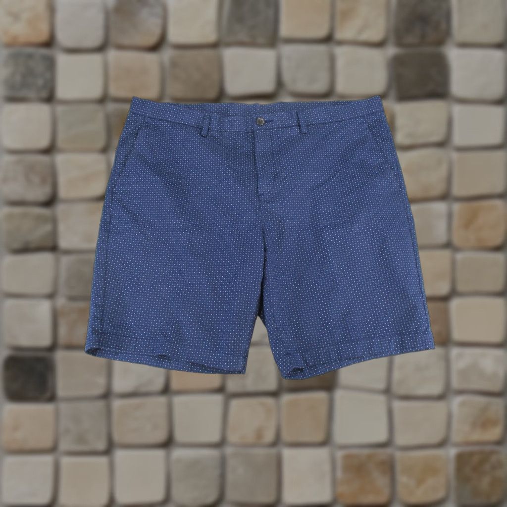 Michael Kors VINTAGE Michael Kors Shorts Mens 40 Chino Navy Blue Polka Dot Cotton Spandex Casual Beach 40 Mens Size US 40 / EU 56 - 1 Thumbnail