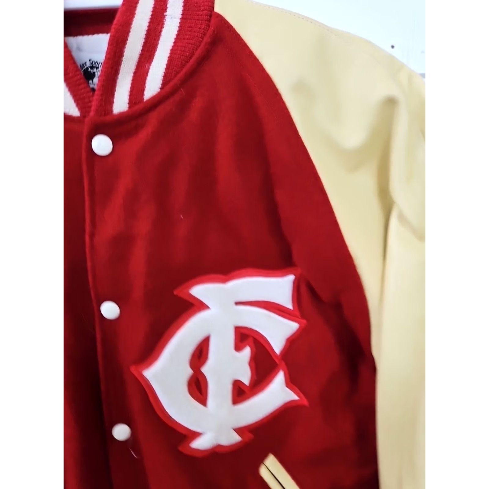 Vintage VINTAGE Leader Sportswear Leather Letterman Jacket Mens Large - Chippewa Falls WI 1994 Flight/Bomber Red Varsity Shirt/Workwear Size US L / EU 52-54 / 3 - 5 Thumbnail