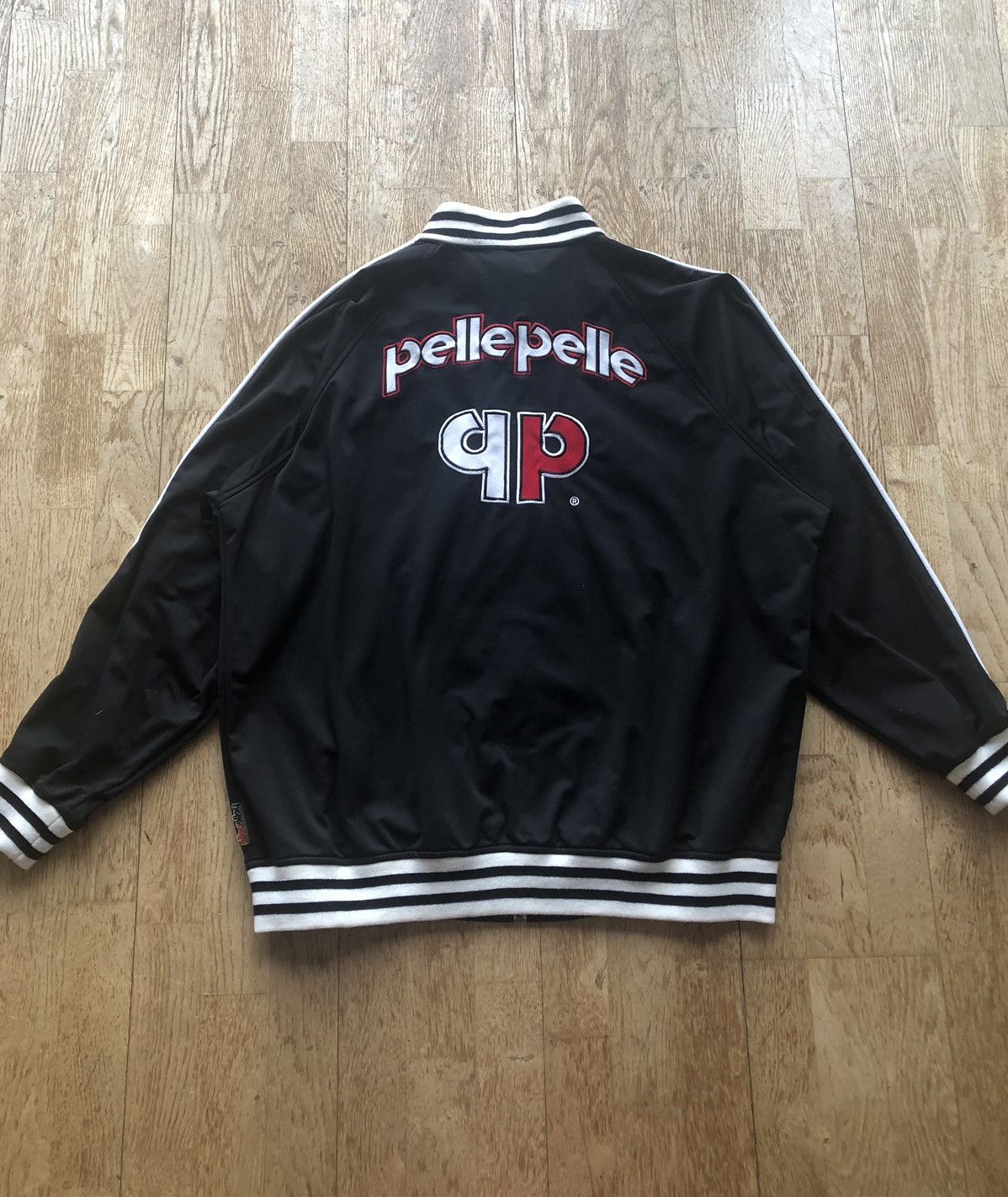 Pelle Pelle PELLE PELLE RARE VINTAGE ZIP SWEATSHIRT Size US L / EU 52-54 / 3 - 2 Thumbnail