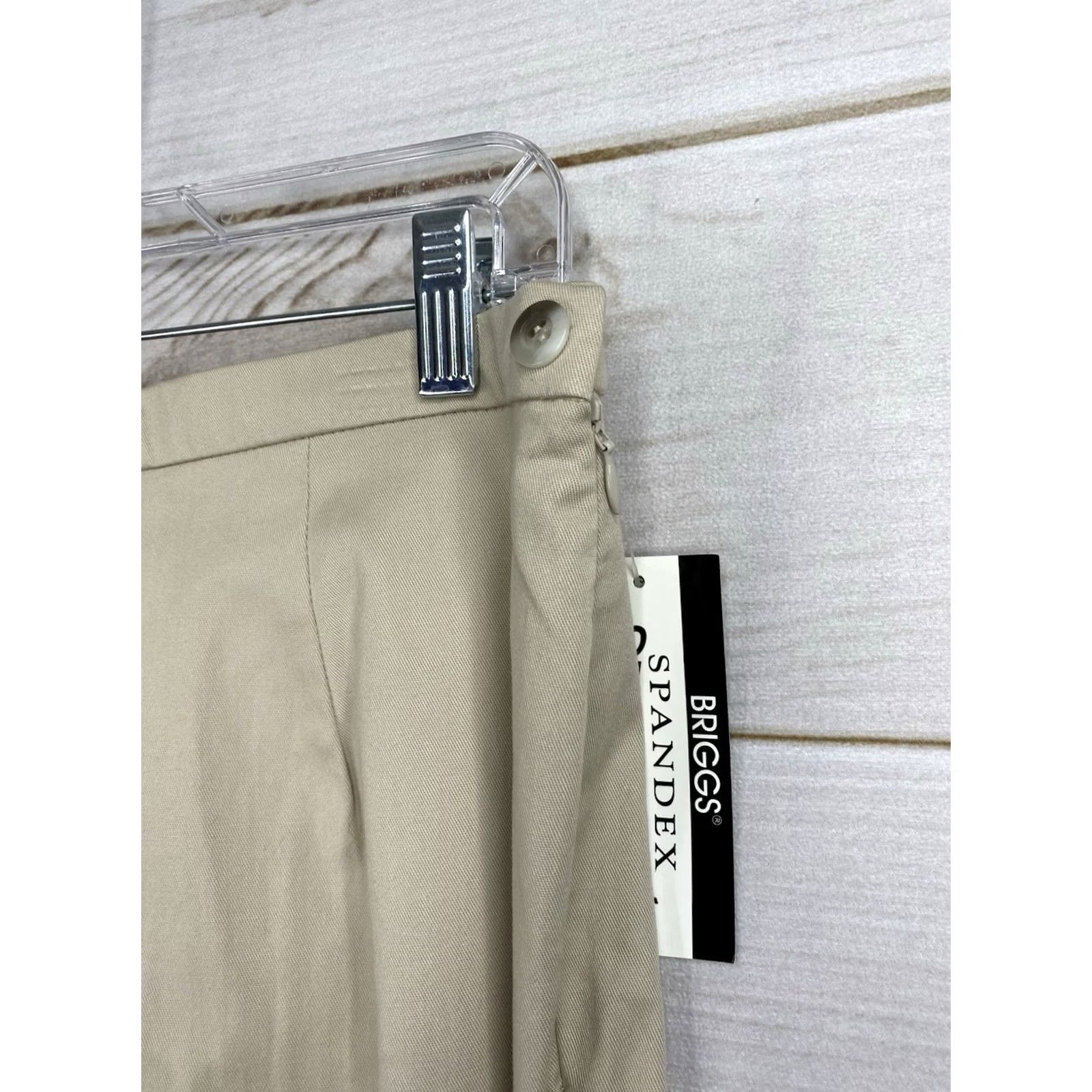 Vintage VINTAGE Briggs New York Pants Women 16 Beige High Waist Pleated Trousers NWT Size 38" / US 16 / IT 52 - 2 Thumbnail