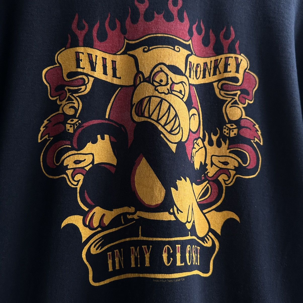 Vintage VINTAGE Y2K FAMILY GUY EVIL MONKEY IN MY CLOSET PROMO TEE Size US M / EU 48-50 / 2 - 3 Thumbnail
