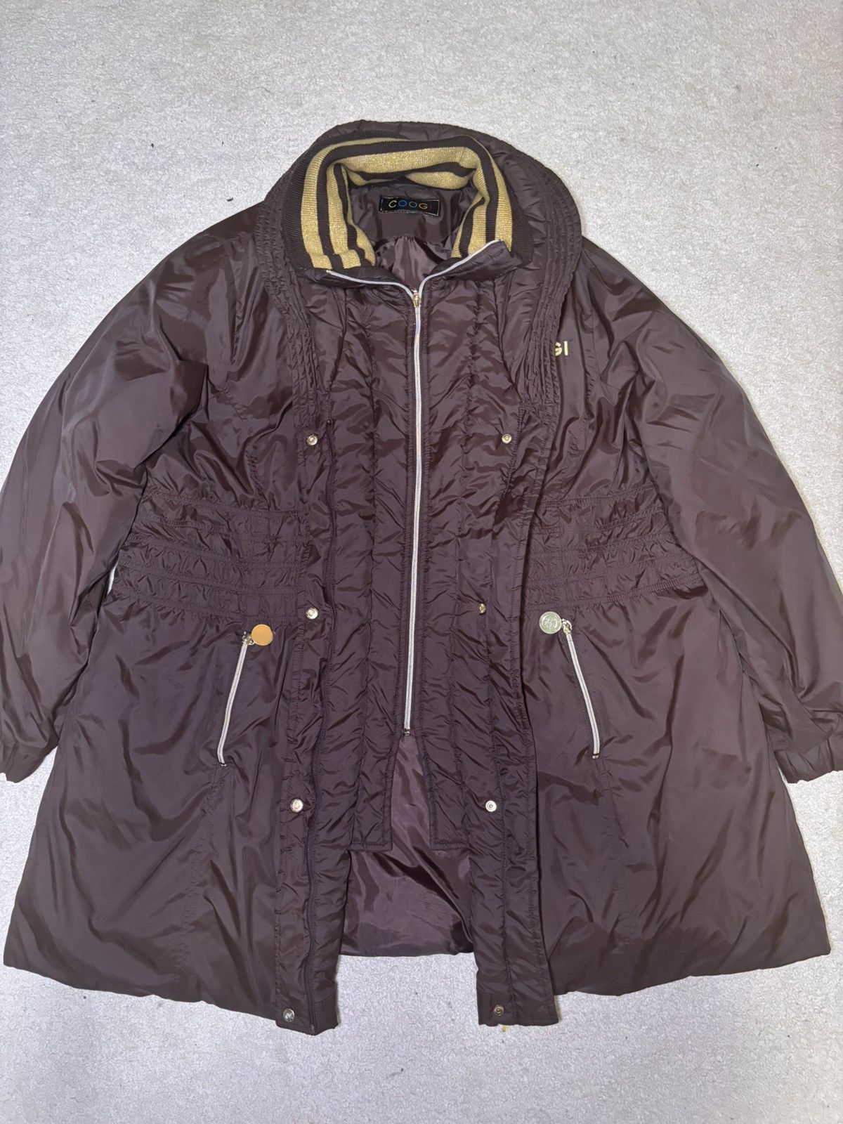 Coogi COOGI Brand 4x Logo Puffer Coat Brown Gold Full Zip Size S / US 4 / IT 40 - 4 Thumbnail
