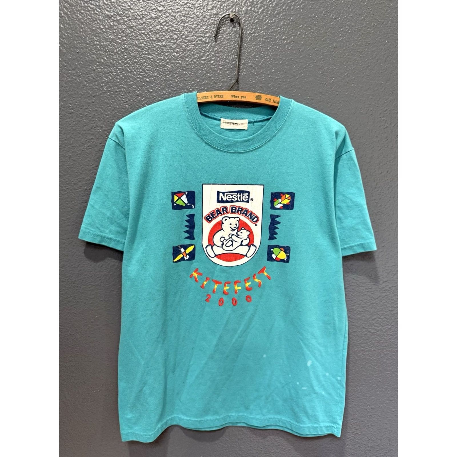 J Brand VINTAGE Nestle T-Shirt Blue Shirt Medium Men 2000 Kitefest Bear Brand Size M Size US M / EU 48-50 / 2 - 3 Thumbnail