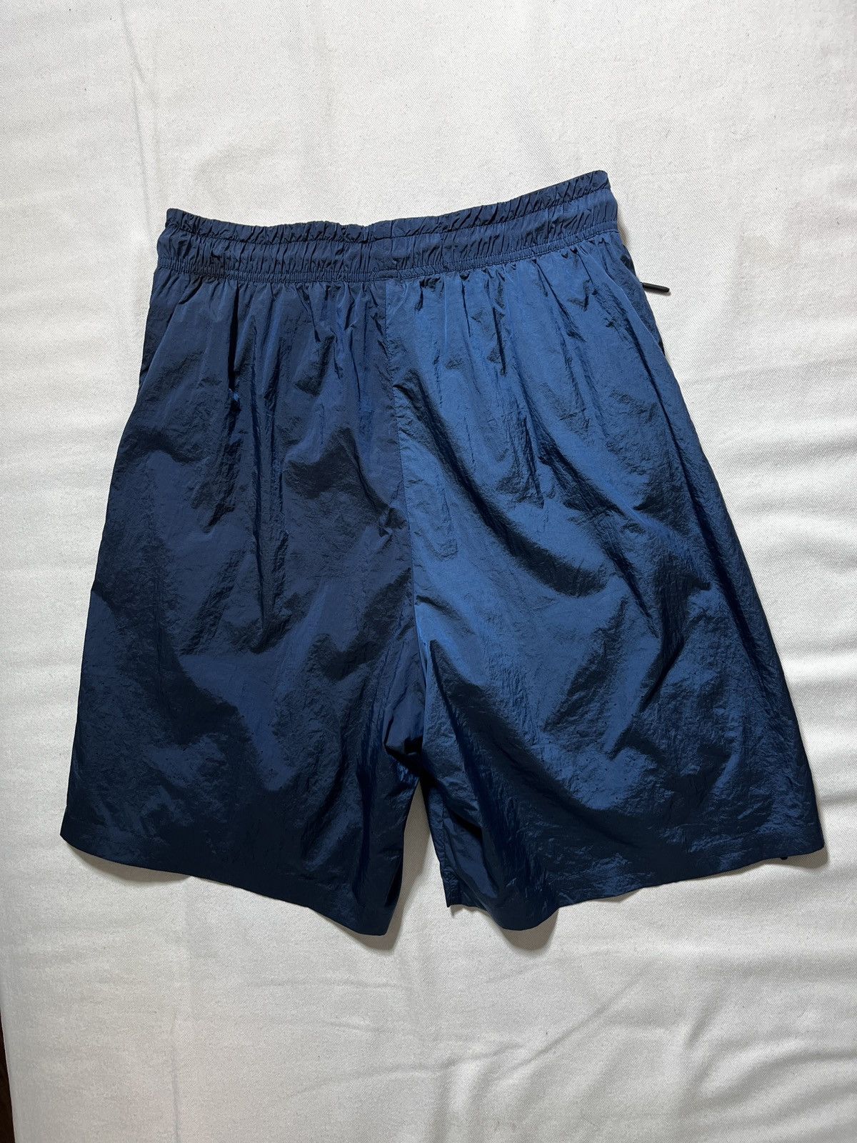 Nike Iridescent Blue with side zip open (Size Medium) Size US 33 - 5 Thumbnail