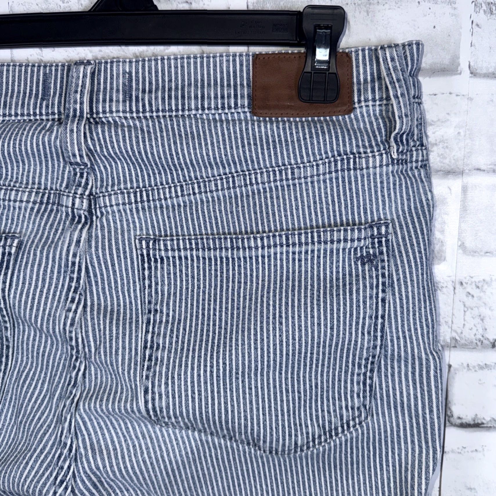 Madewell Madewell Jeans Striped Blue 9” Mid Rise Skinny Womens Size 30x27 Size 30" / US 8 / IT 44 - 3 Thumbnail