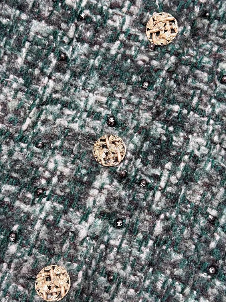 Chanel Chanel Dark green beaded lapel long-sleeved short jacket Size XS / US 0-2 / IT 36-38 - 5 Thumbnail