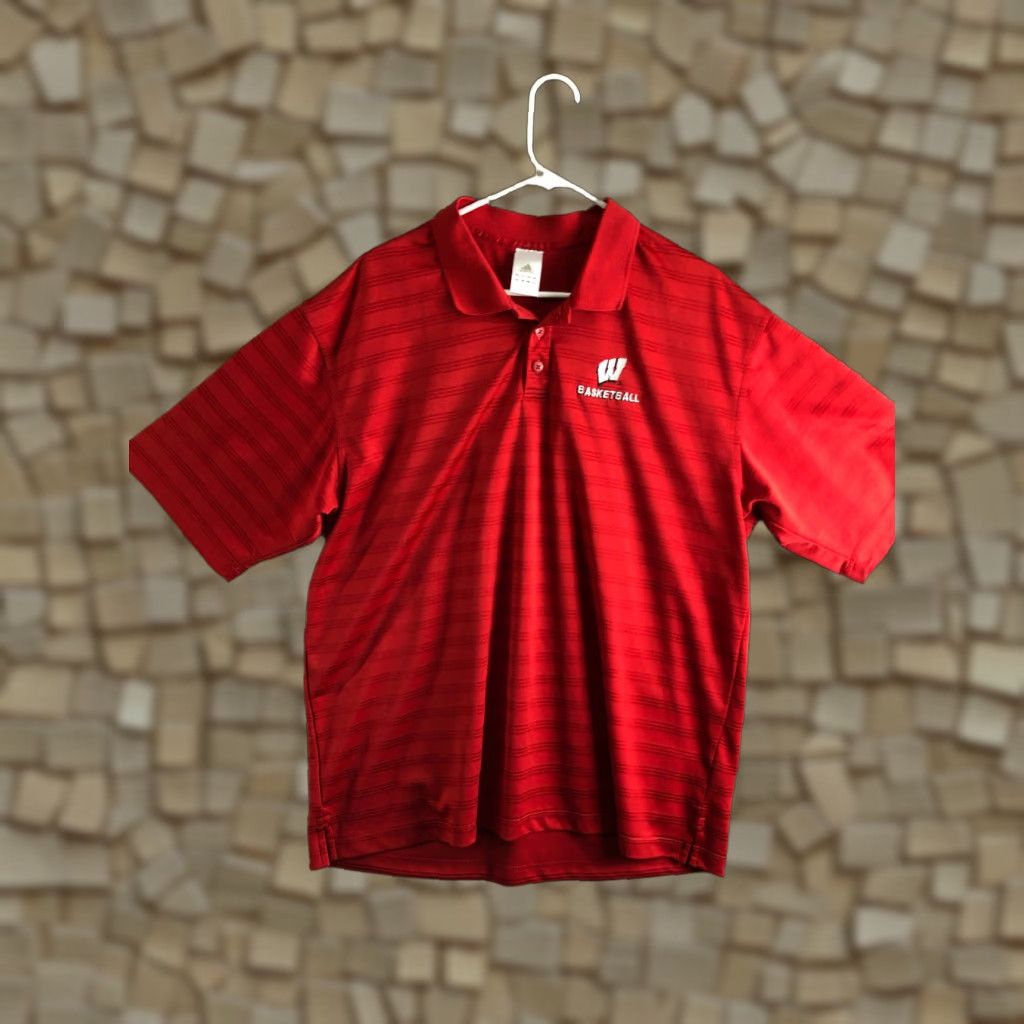 Adidas Adidas Polo Mens XL Red Short Sleeve Pullover Wisconsin Basketball Button Polo Shirt Mens XL Red Size US XL / EU 56 / 4 - 1 Thumbnail