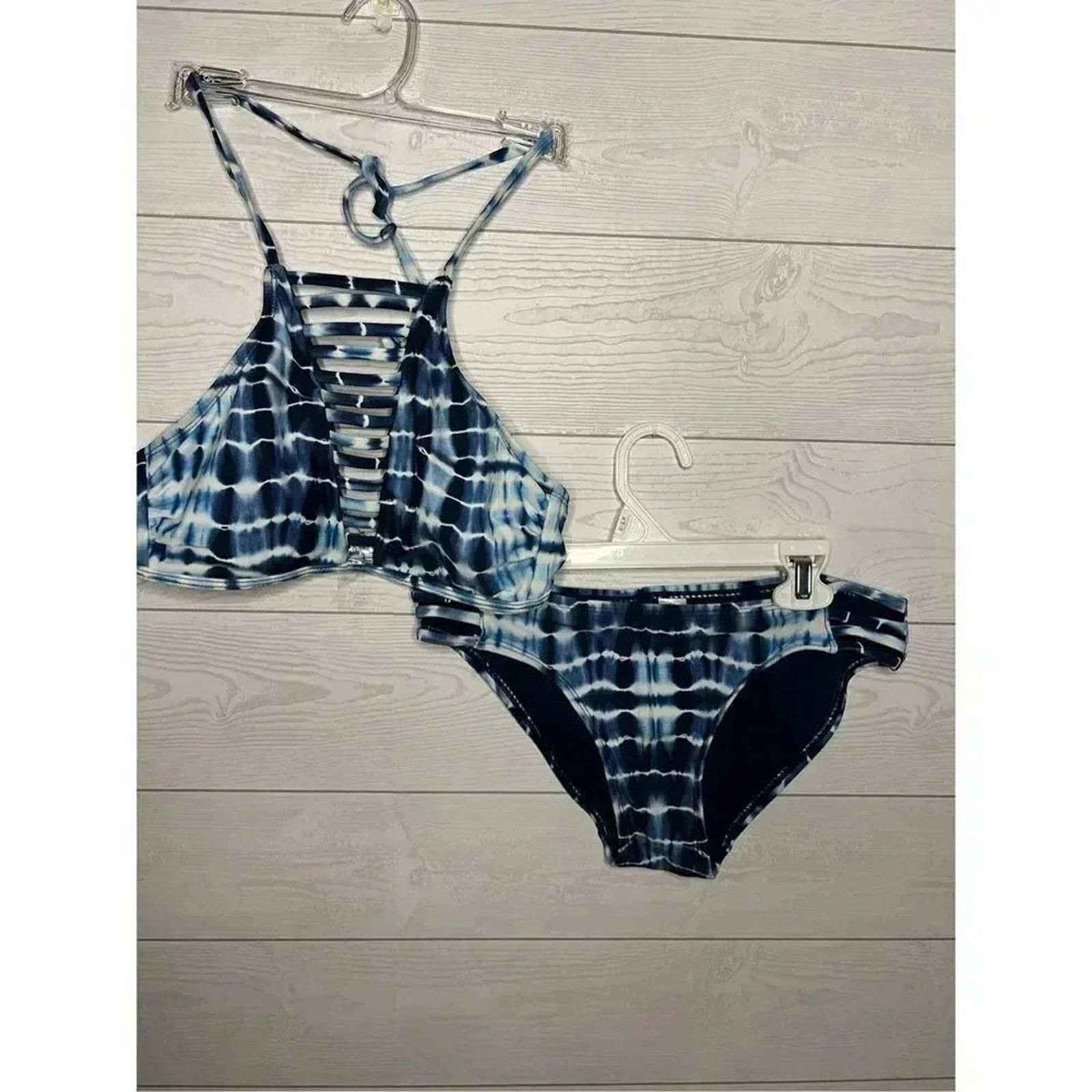 Other No Boundaries blue tiedye halter lattice bikini size Jr 3-5 Size ONE SIZE - 1 Thumbnail