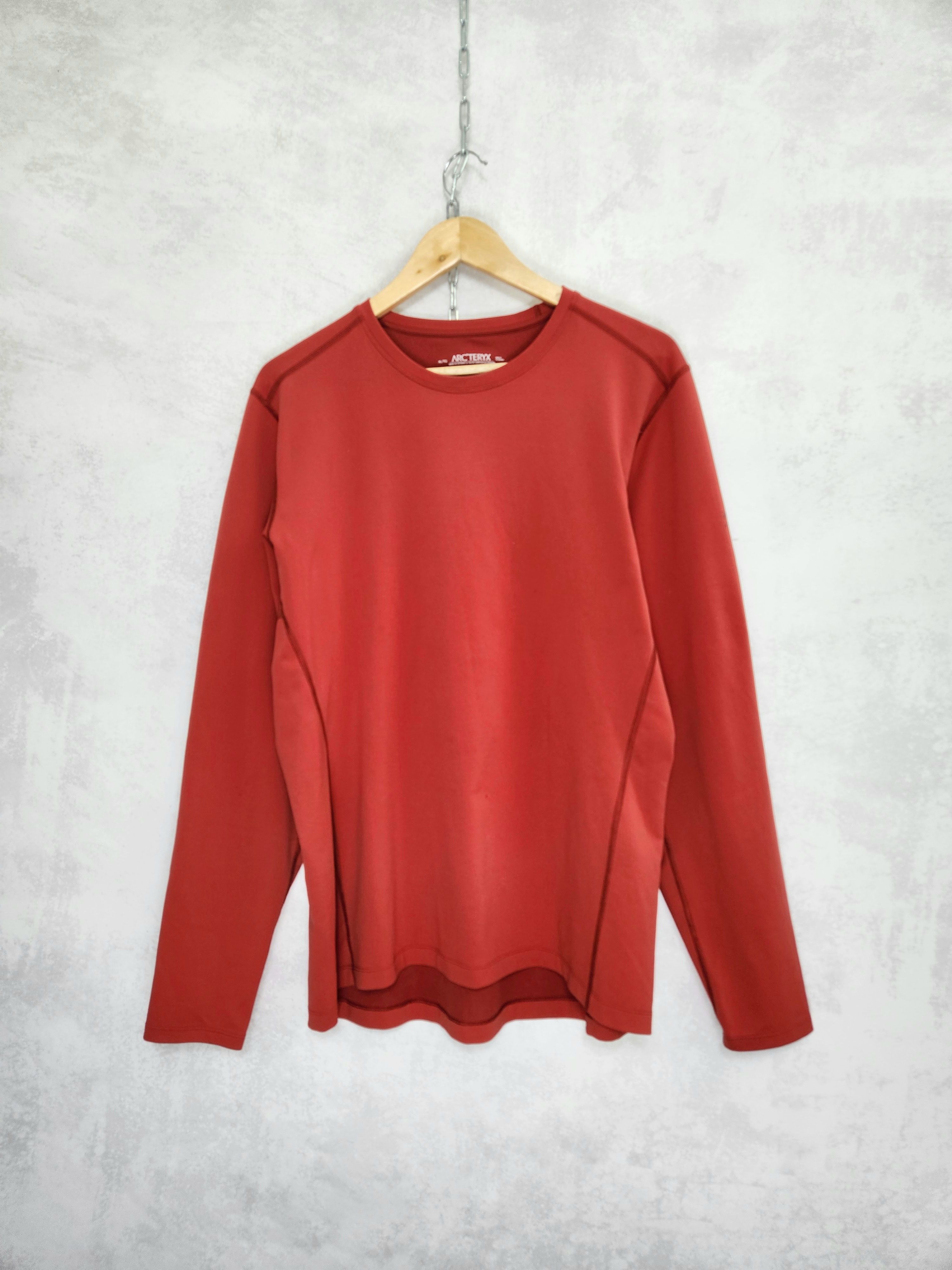 Arc'Teryx Vintage arcteryx thermo long sleeve | Grailed
