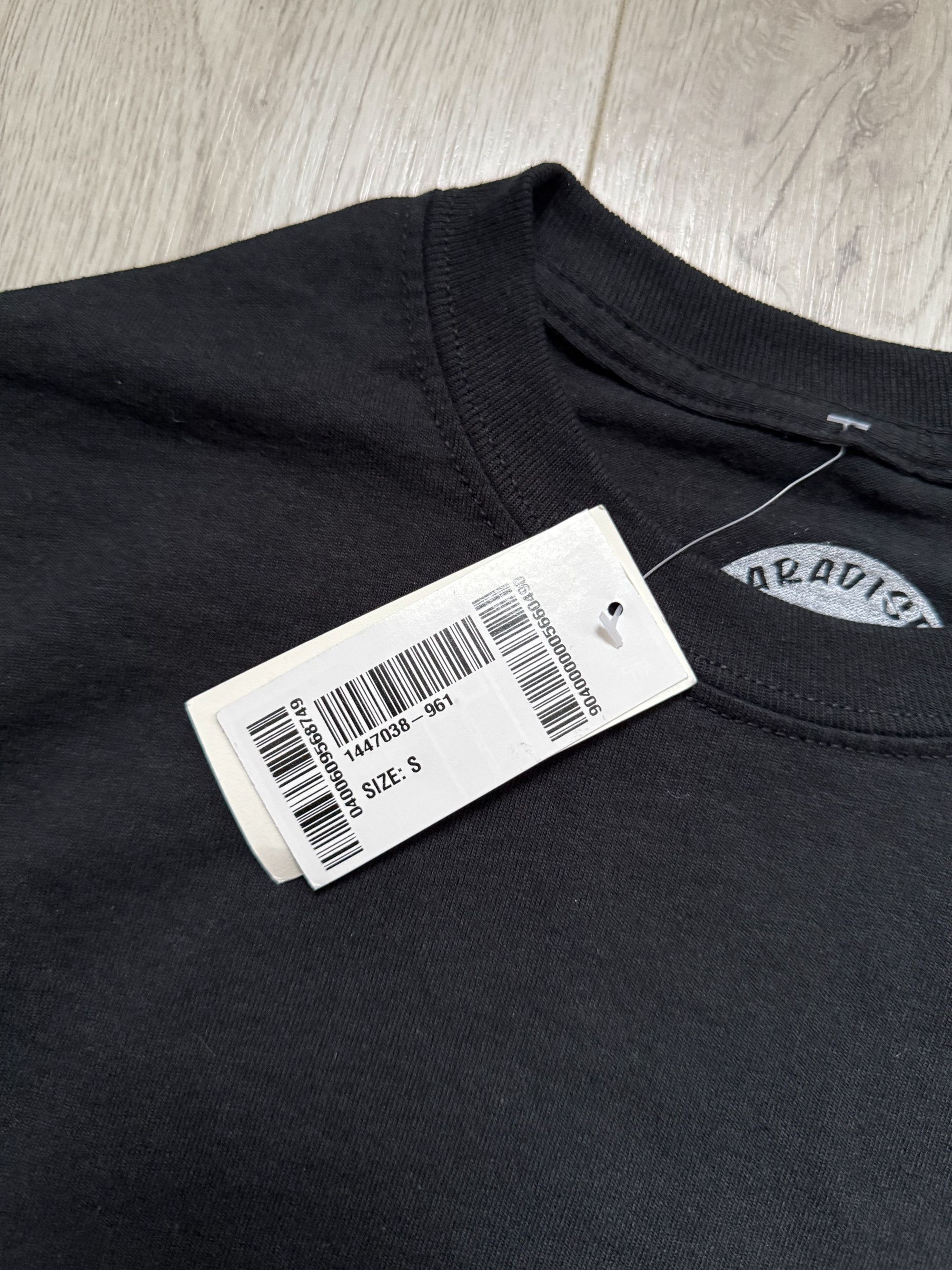 Paradise Smile Black Long Sleeve T-Shirt Size S (small) Made in US Size US S / EU 44-46 / 1 - 4 Thumbnail