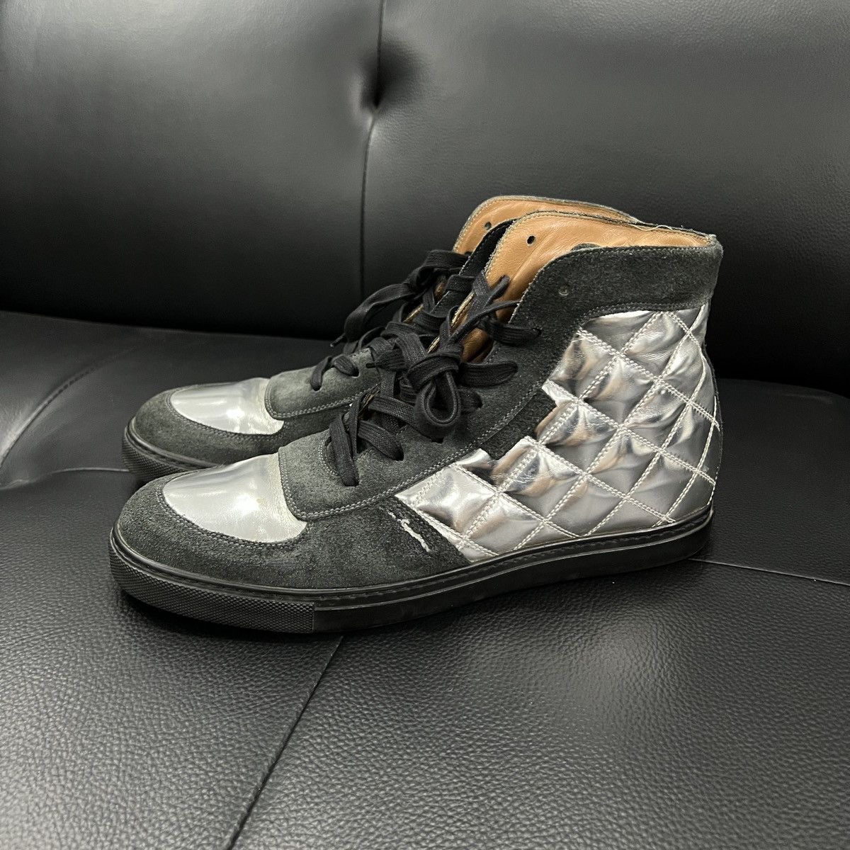 Marc Jacobs Marc Jacobs Metallic Suede High-Top Sneakers Size US 7 / EU 40 - 1 Thumbnail